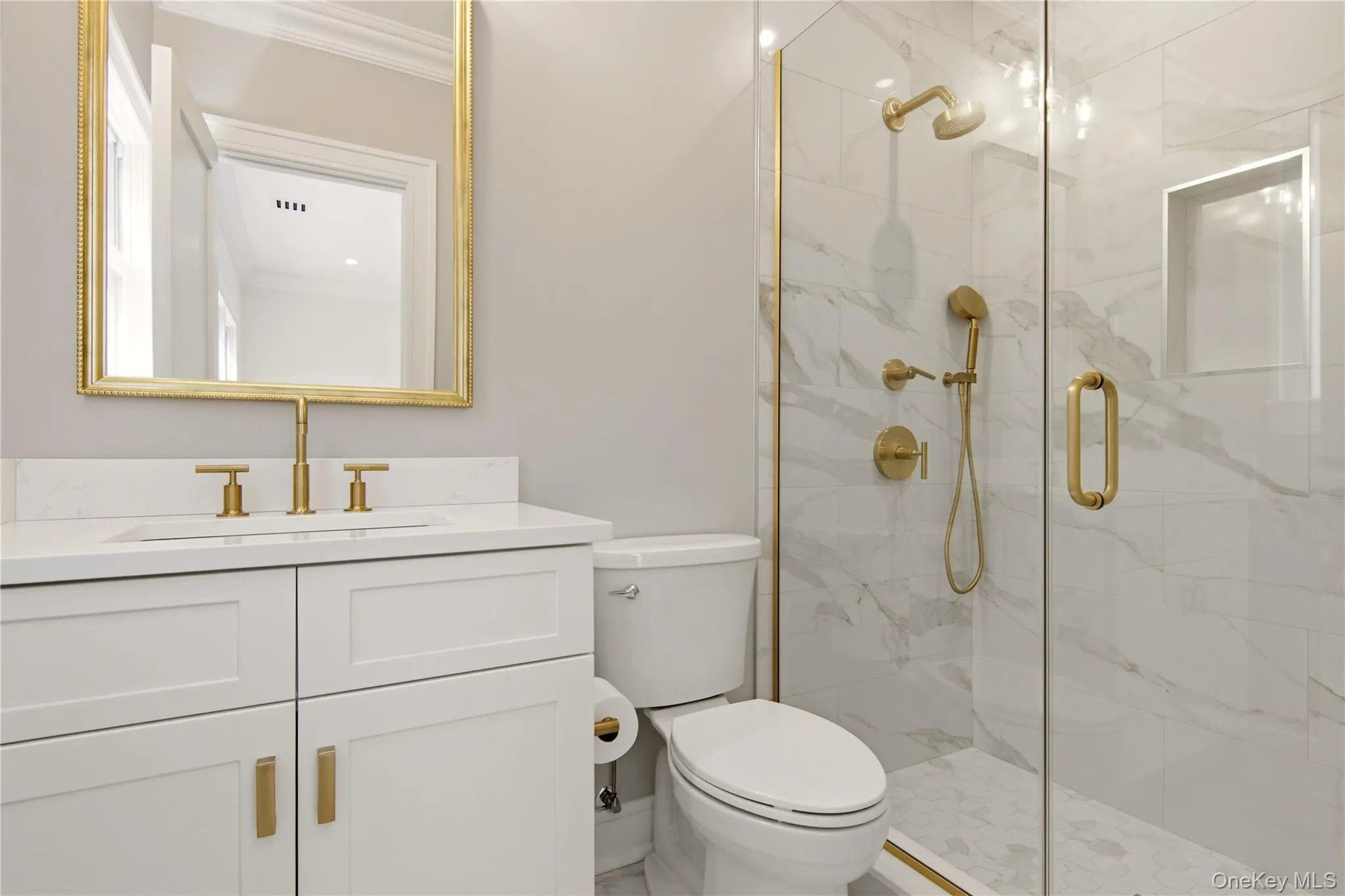106 Cove Road, Huntington, NY, 6 Bedrooms Bedrooms, 14 Rooms Rooms,6 BathroomsBathrooms,Residential,For Rent,Cove,0,1031732 106 Cove Road, Huntington, NY, 6 Bedrooms Bedrooms, 14 Rooms Rooms,6 BathroomsBathrooms,Residential,For Rent,Cove,0,1031732