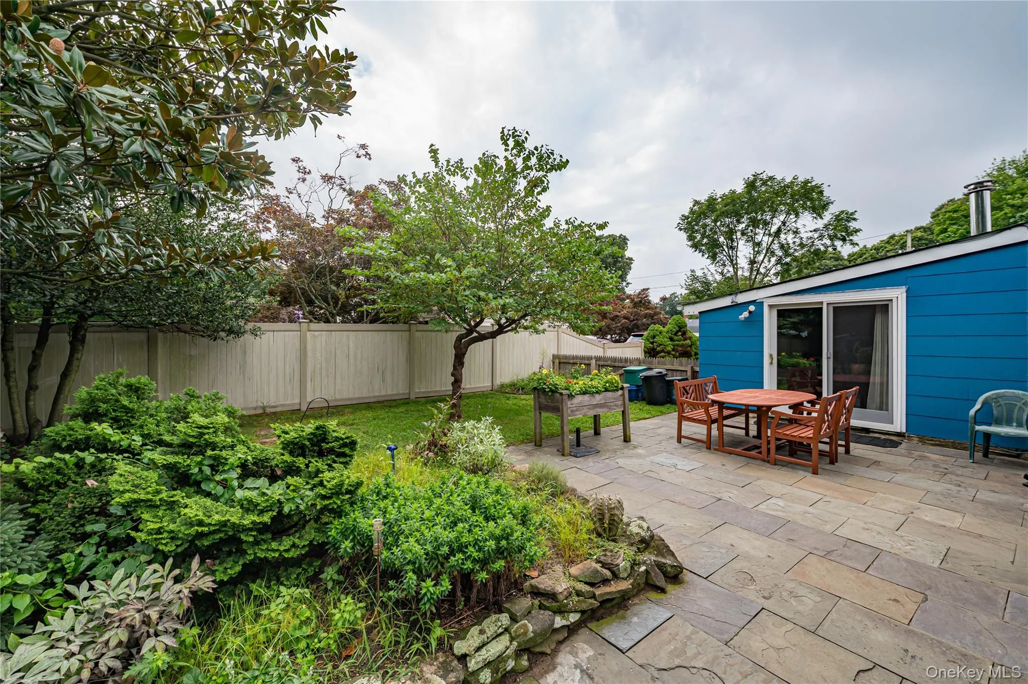 16 Morning Drive, Brookhaven, NY, 3 Bedrooms Bedrooms, 6 Rooms Rooms,1 BathroomBathrooms,Residential,For Rent,Morning,0,1031733 16 Morning Drive, Brookhaven, NY, 3 Bedrooms Bedrooms, 6 Rooms Rooms,1 BathroomBathrooms,Residential,For Rent,Morning,0,1031733