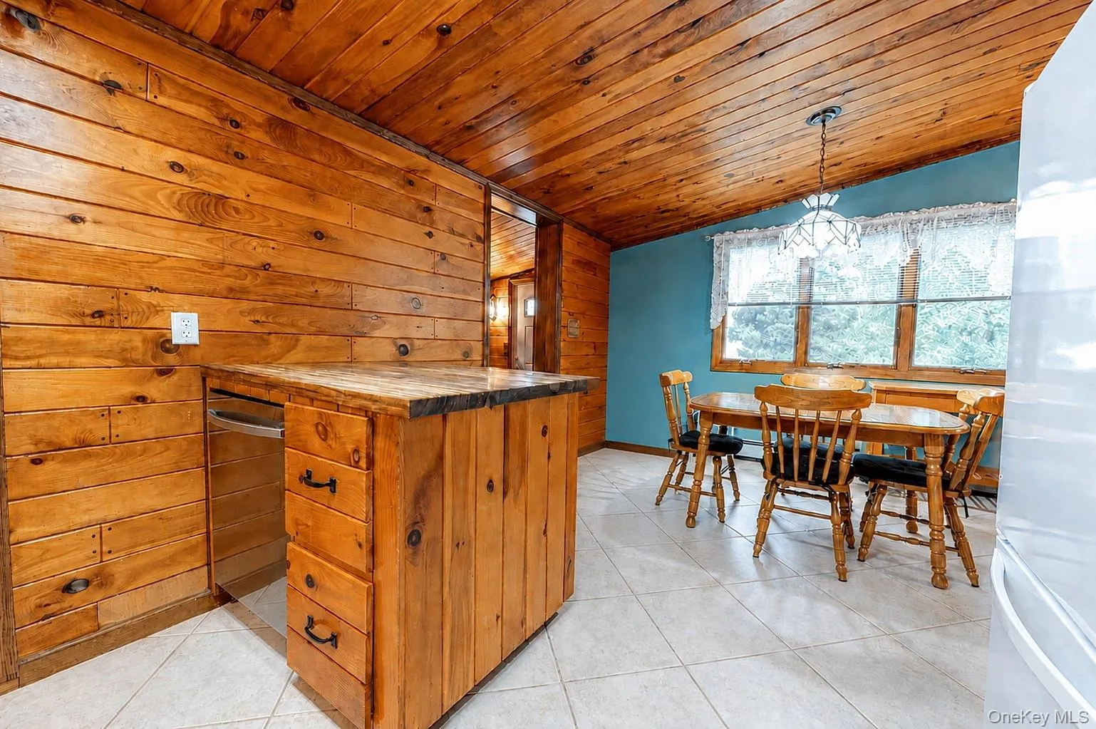 16 Morning Drive, Brookhaven, NY, 3 Bedrooms Bedrooms, 6 Rooms Rooms,1 BathroomBathrooms,Residential,For Rent,Morning,0,1031733 16 Morning Drive, Brookhaven, NY, 3 Bedrooms Bedrooms, 6 Rooms Rooms,1 BathroomBathrooms,Residential,For Rent,Morning,0,1031733
