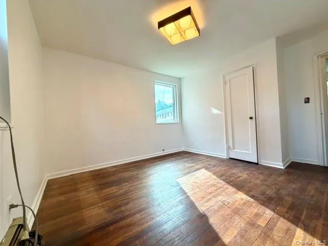 220-25 73rd Avenue, New York, NY, 3 Bedrooms Bedrooms, 6 Rooms Rooms,1 BathroomBathrooms,Residential,For Rent,73rd,0,1031738 220-25 73rd Avenue, New York, NY, 3 Bedrooms Bedrooms, 6 Rooms Rooms,1 BathroomBathrooms,Residential,For Rent,73rd,0,1031738