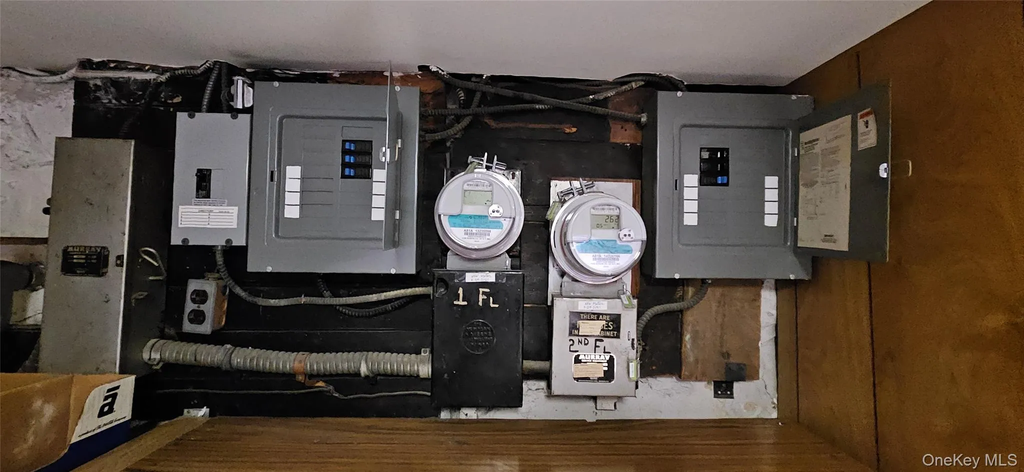 Utilities with electric panel Utilities with electric panel