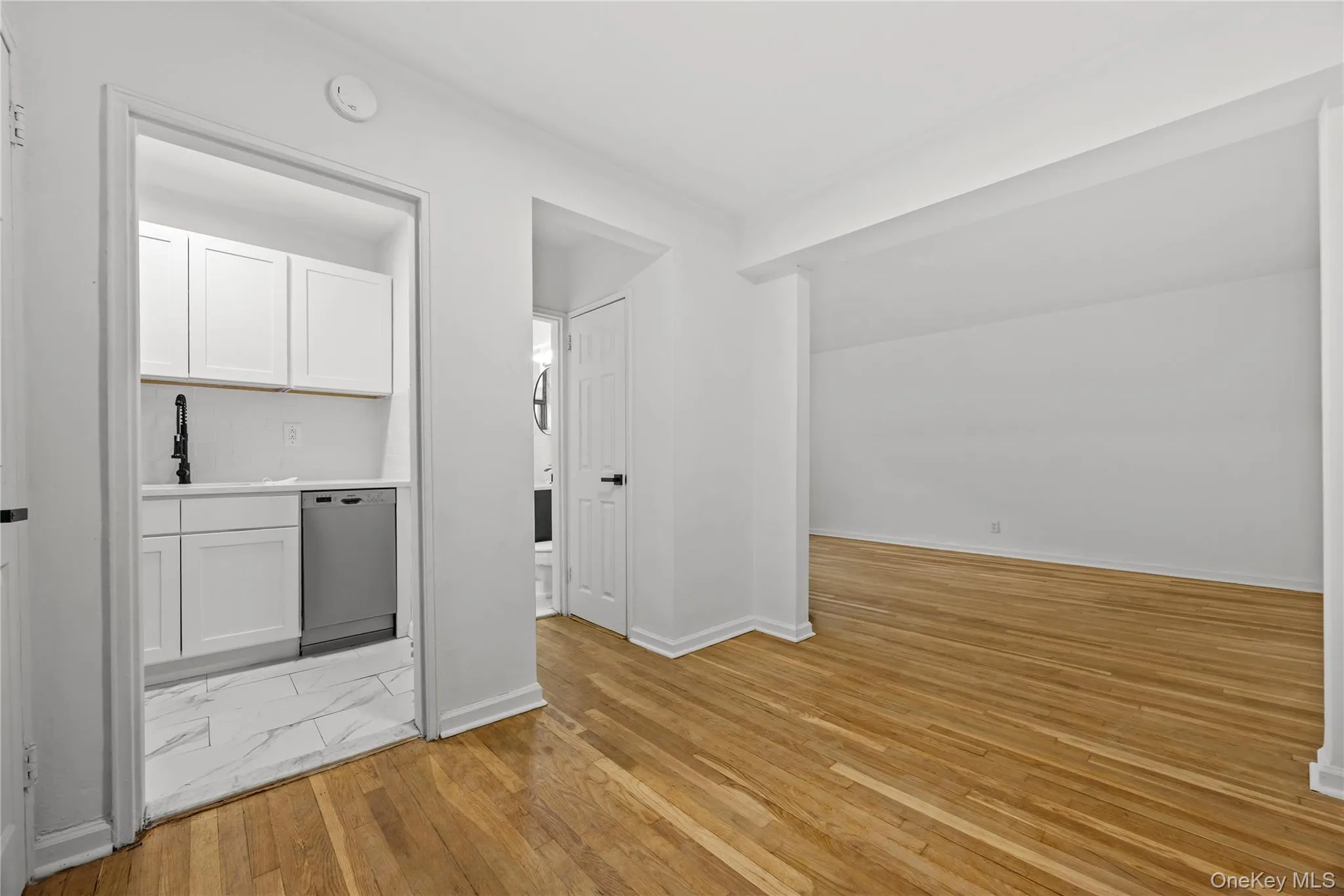 309 N broadway Broadway, Yonkers, NY, 1 Room Rooms,1 BathroomBathrooms,Residential,For Rent,Broadway,0,1031743 309 N broadway Broadway, Yonkers, NY, 1 Room Rooms,1 BathroomBathrooms,Residential,For Rent,Broadway,0,1031743