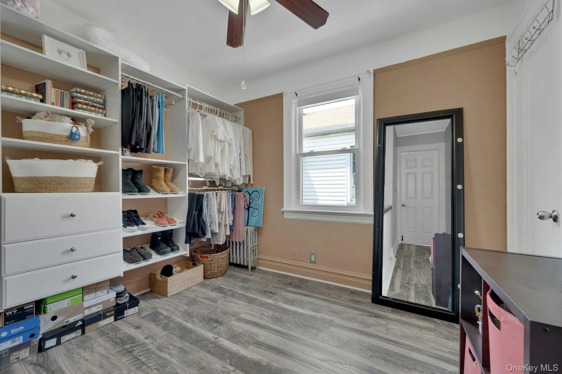 1736 Parkview Avenue, New York, NY, 3 Bedrooms Bedrooms, 7 Rooms Rooms,1 BathroomBathrooms,Residential,For Rent,Parkview,0,1031745 1736 Parkview Avenue, New York, NY, 3 Bedrooms Bedrooms, 7 Rooms Rooms,1 BathroomBathrooms,Residential,For Rent,Parkview,0,1031745