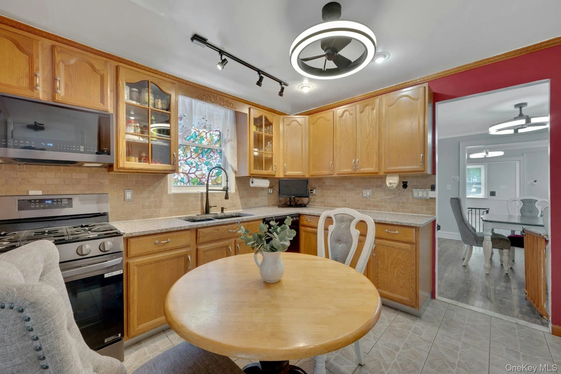 1736 Parkview Avenue, New York, NY, 3 Bedrooms Bedrooms, 7 Rooms Rooms,1 BathroomBathrooms,Residential,For Rent,Parkview,0,1031745 1736 Parkview Avenue, New York, NY, 3 Bedrooms Bedrooms, 7 Rooms Rooms,1 BathroomBathrooms,Residential,For Rent,Parkview,0,1031745