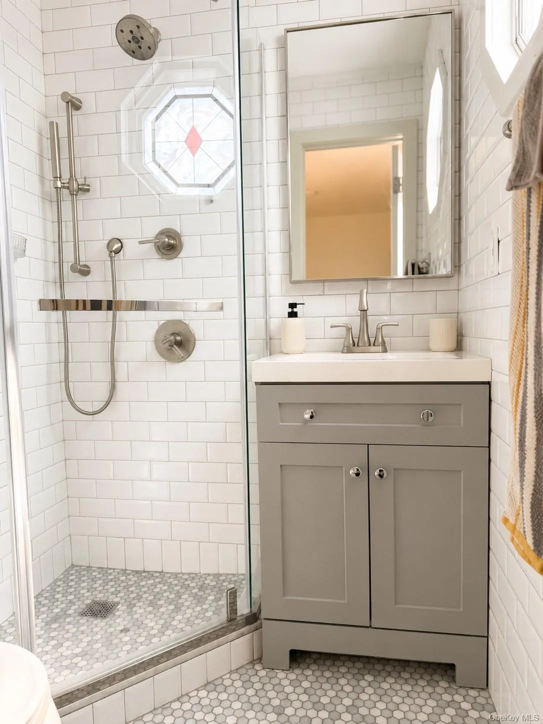 42 Lakeview Terrace, Thompson, NY, 3 Bedrooms Bedrooms, 5 Rooms Rooms,3 BathroomsBathrooms,Residential,For Rent,Lakeview,0,1031746 42 Lakeview Terrace, Thompson, NY, 3 Bedrooms Bedrooms, 5 Rooms Rooms,3 BathroomsBathrooms,Residential,For Rent,Lakeview,0,1031746