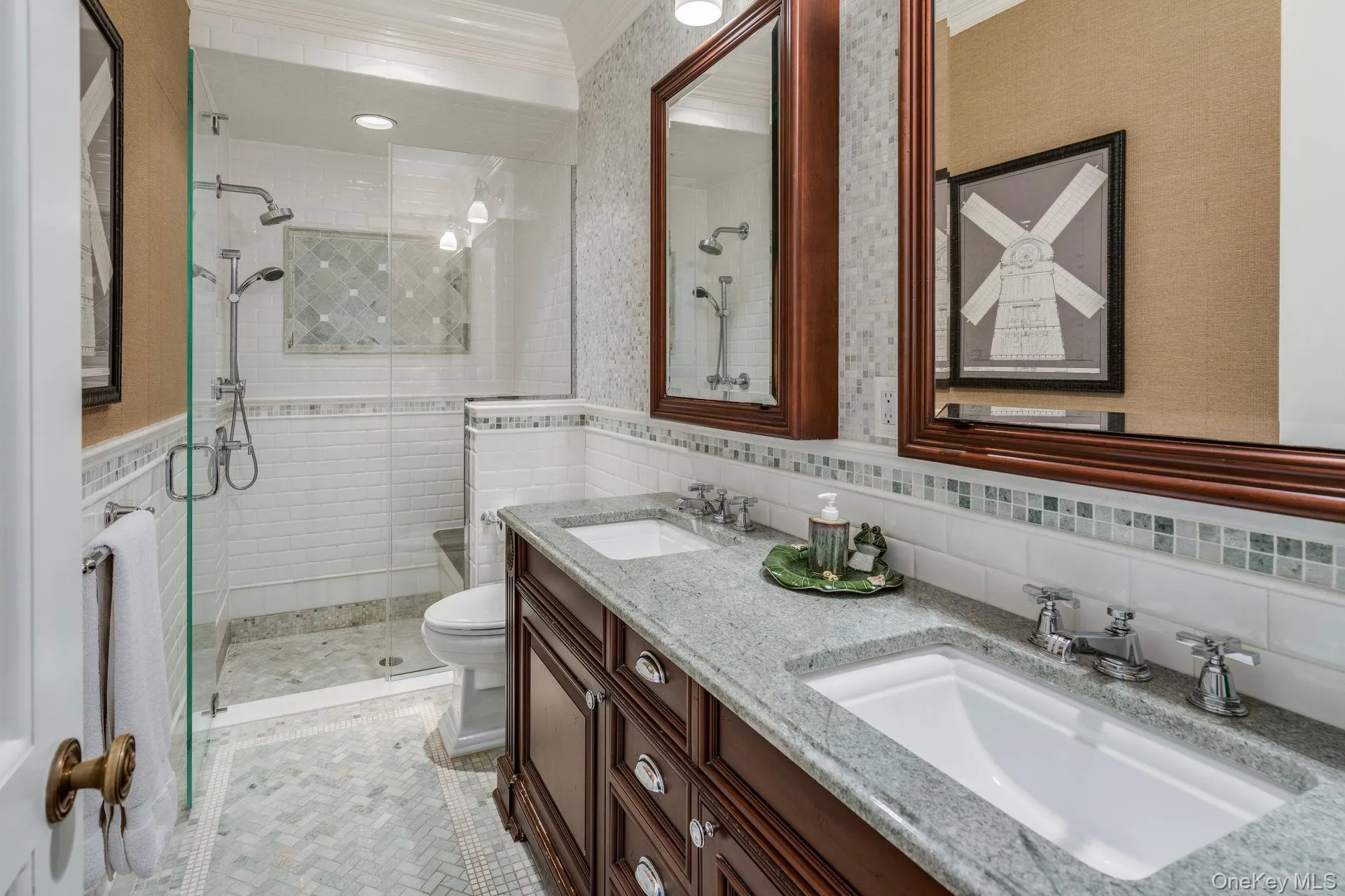 18 Gwynne Road, Huntington, NY, 6 Bedrooms Bedrooms, 20 Rooms Rooms,6 BathroomsBathrooms,Residential,For Rent,Gwynne,0,1031747 18 Gwynne Road, Huntington, NY, 6 Bedrooms Bedrooms, 20 Rooms Rooms,6 BathroomsBathrooms,Residential,For Rent,Gwynne,0,1031747