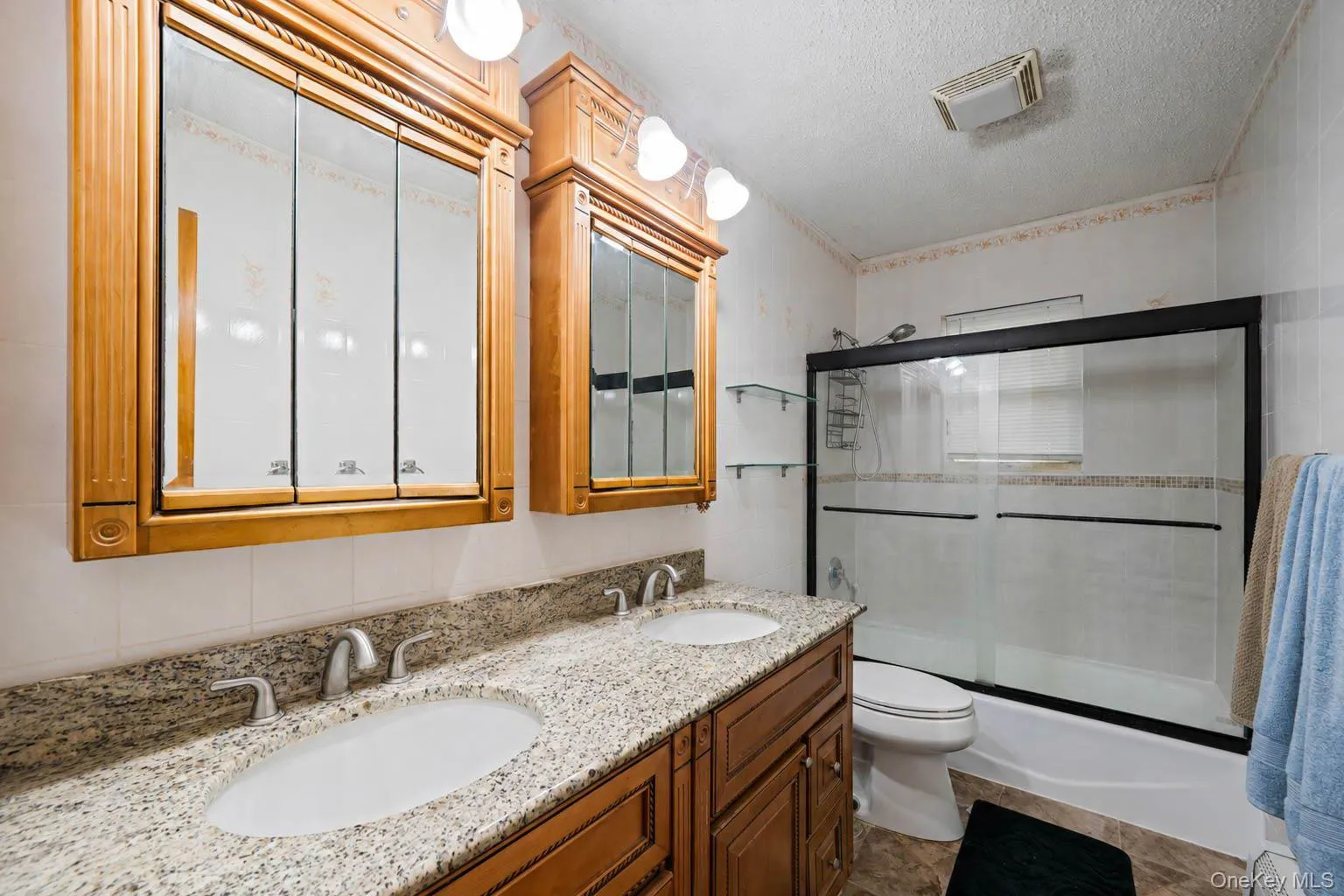 107 Cedar Oaks Avenue, Brookhaven, NY, 8 Bedrooms Bedrooms, 19 Rooms Rooms,2 BathroomsBathrooms,Residential,For Rent,Cedar Oaks,0,1031748 107 Cedar Oaks Avenue, Brookhaven, NY, 8 Bedrooms Bedrooms, 19 Rooms Rooms,2 BathroomsBathrooms,Residential,For Rent,Cedar Oaks,0,1031748