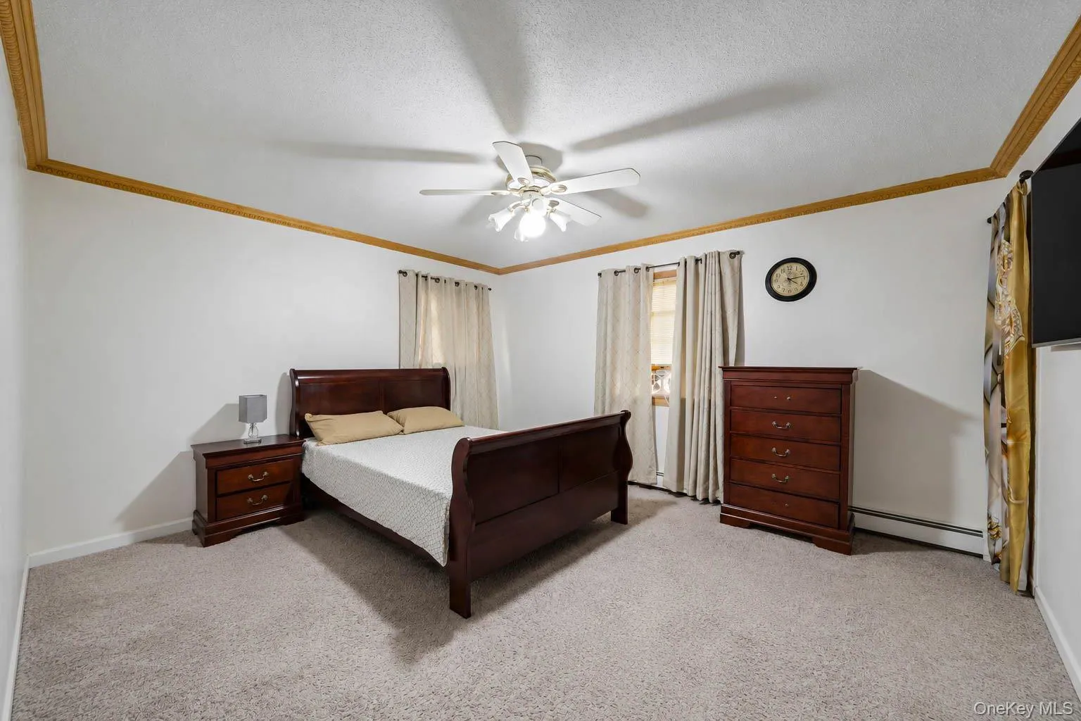 107 Cedar Oaks Avenue, Brookhaven, NY, 8 Bedrooms Bedrooms, 19 Rooms Rooms,2 BathroomsBathrooms,Residential,For Rent,Cedar Oaks,0,1031748 107 Cedar Oaks Avenue, Brookhaven, NY, 8 Bedrooms Bedrooms, 19 Rooms Rooms,2 BathroomsBathrooms,Residential,For Rent,Cedar Oaks,0,1031748