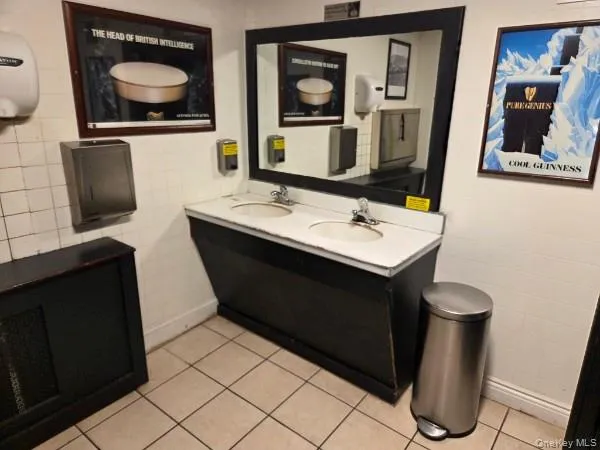 33-35 Central Avenue, Orangetown, NY, ,Commercial Lease,For Rent,Central,0,1031753 33-35 Central Avenue, Orangetown, NY, ,Commercial Lease,For Rent,Central,0,1031753