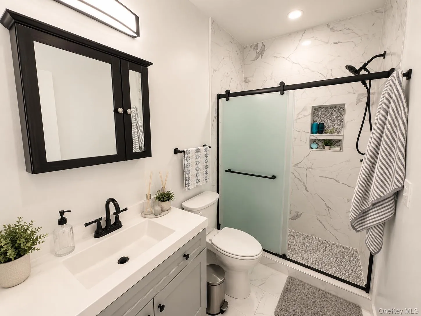 22 Forbus Street, Poughkeepsie, NY, 1 Bedroom Bedrooms, 4 Rooms Rooms,1 BathroomBathrooms,Residential Lease,For Rent,Forbus,0,1031757 22 Forbus Street, Poughkeepsie, NY, 1 Bedroom Bedrooms, 4 Rooms Rooms,1 BathroomBathrooms,Residential Lease,For Rent,Forbus,0,1031757