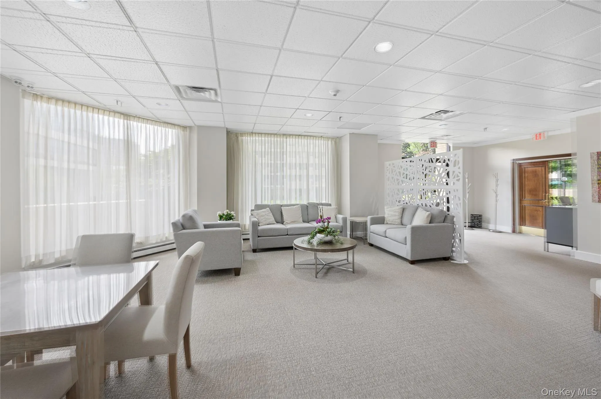 Club House/Community Room Club House/Community Room