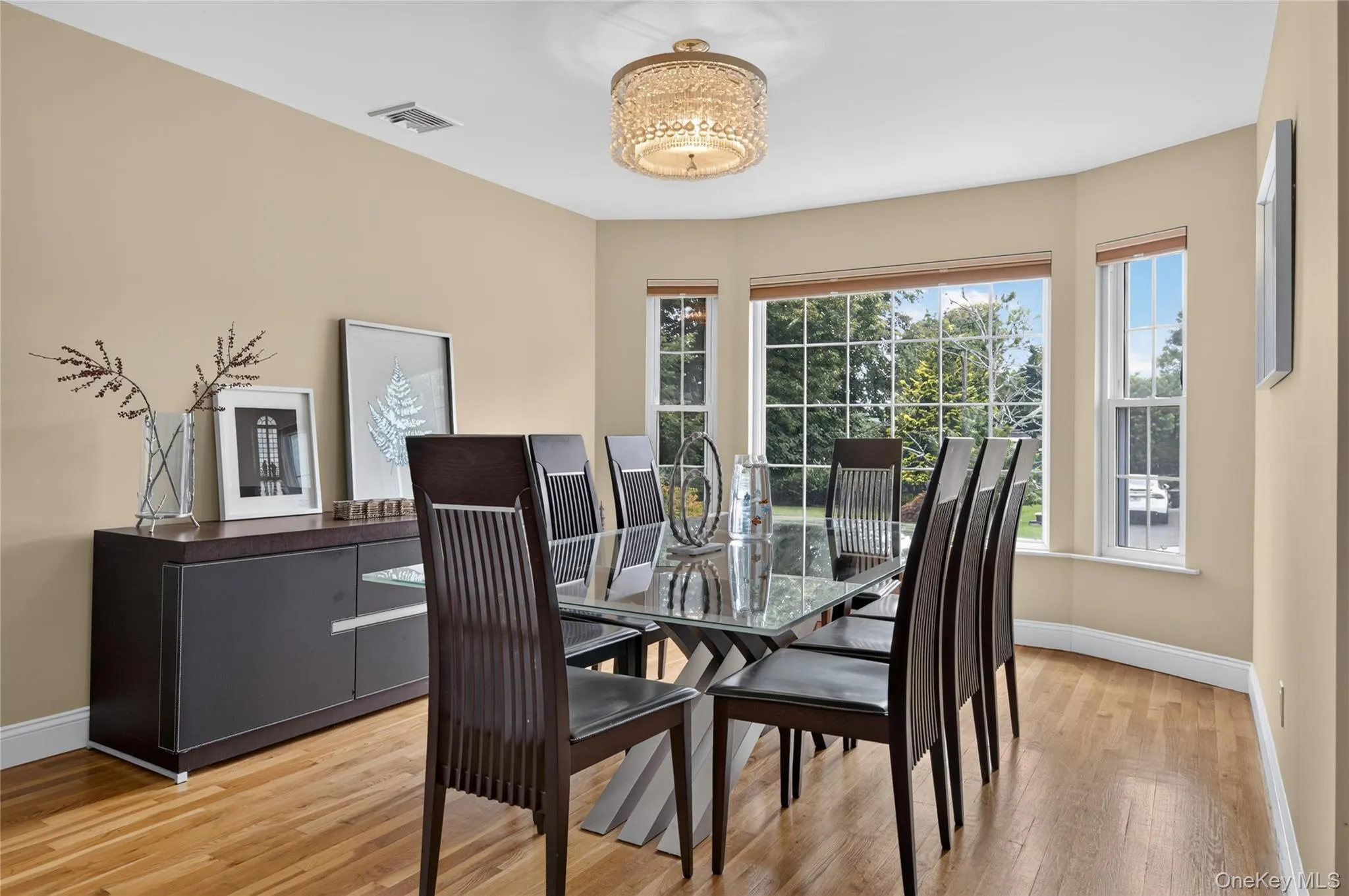 8 Yates Lane, Oyster Bay, NY, 4 Bedrooms Bedrooms, 9 Rooms Rooms,2 BathroomsBathrooms,Residential,For Rent,Yates,0,1031767 8 Yates Lane, Oyster Bay, NY, 4 Bedrooms Bedrooms, 9 Rooms Rooms,2 BathroomsBathrooms,Residential,For Rent,Yates,0,1031767
