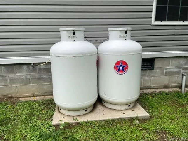 2410 B Route 55, Beekman, NY, 3 Bedrooms Bedrooms, 6 Rooms Rooms,2 BathroomsBathrooms,Residential Lease,For Rent,Route 55,0,1031775 2410 B Route 55, Beekman, NY, 3 Bedrooms Bedrooms, 6 Rooms Rooms,2 BathroomsBathrooms,Residential Lease,For Rent,Route 55,0,1031775
