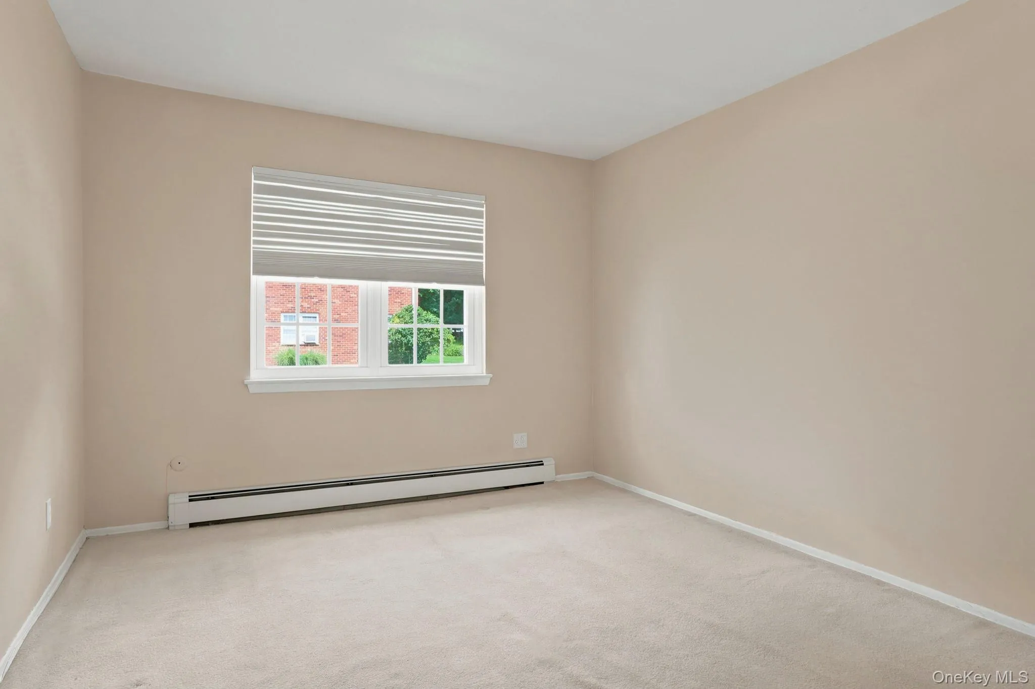 Your new bedroom - also just waiting for your finishing touches! Your new bedroom - also just waiting for your finishing touches!
