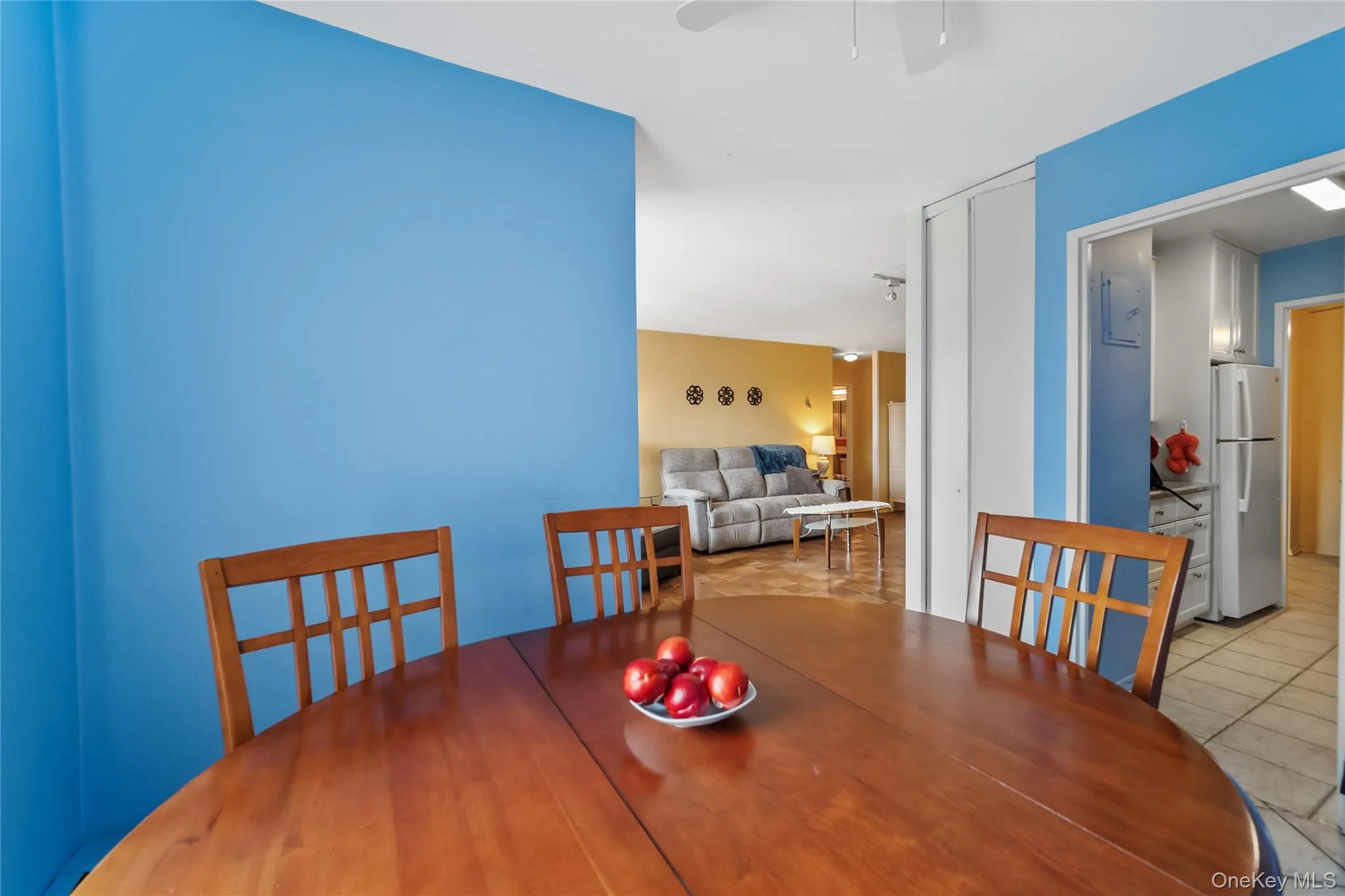 100 Hartsdale Avenue, Greenburgh, NY, 2 Bedrooms Bedrooms, 6 Rooms Rooms,2 BathroomsBathrooms,Residential,For Rent,Hartsdale,0,1031783 100 Hartsdale Avenue, Greenburgh, NY, 2 Bedrooms Bedrooms, 6 Rooms Rooms,2 BathroomsBathrooms,Residential,For Rent,Hartsdale,0,1031783