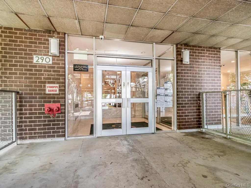 290 232nd Street, New York, NY, 2 Bedrooms Bedrooms, 4 Rooms Rooms,1 BathroomBathrooms,Residential,For Rent,232nd,0,1031786 290 232nd Street, New York, NY, 2 Bedrooms Bedrooms, 4 Rooms Rooms,1 BathroomBathrooms,Residential,For Rent,232nd,0,1031786