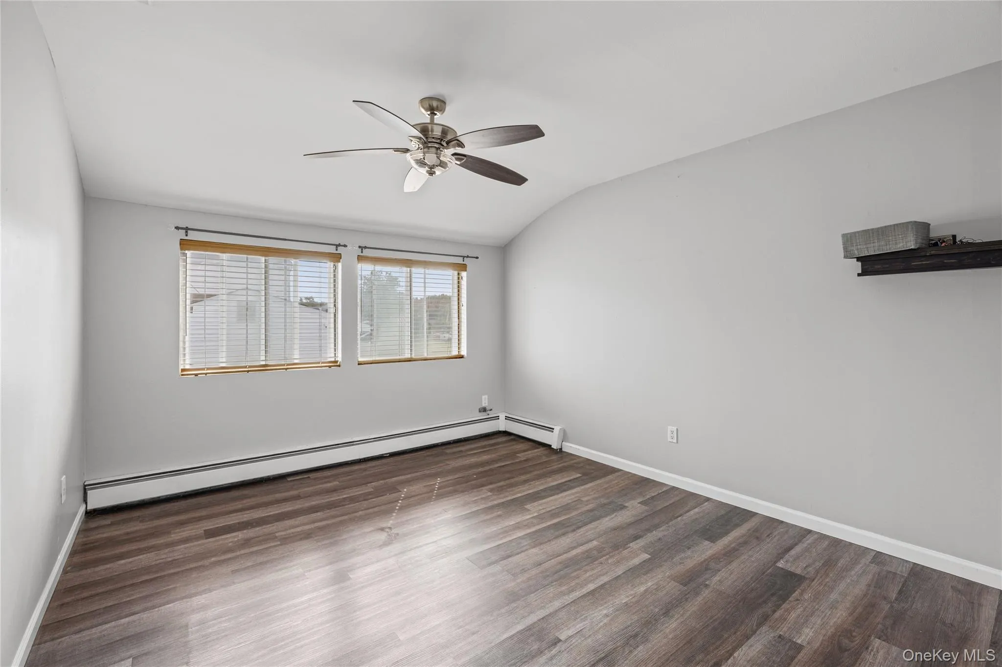 78 Circle Drive, Brookhaven, NY, 3 Bedrooms Bedrooms, 7 Rooms Rooms,2 BathroomsBathrooms,Residential,For Rent,Circle,0,1031788 78 Circle Drive, Brookhaven, NY, 3 Bedrooms Bedrooms, 7 Rooms Rooms,2 BathroomsBathrooms,Residential,For Rent,Circle,0,1031788