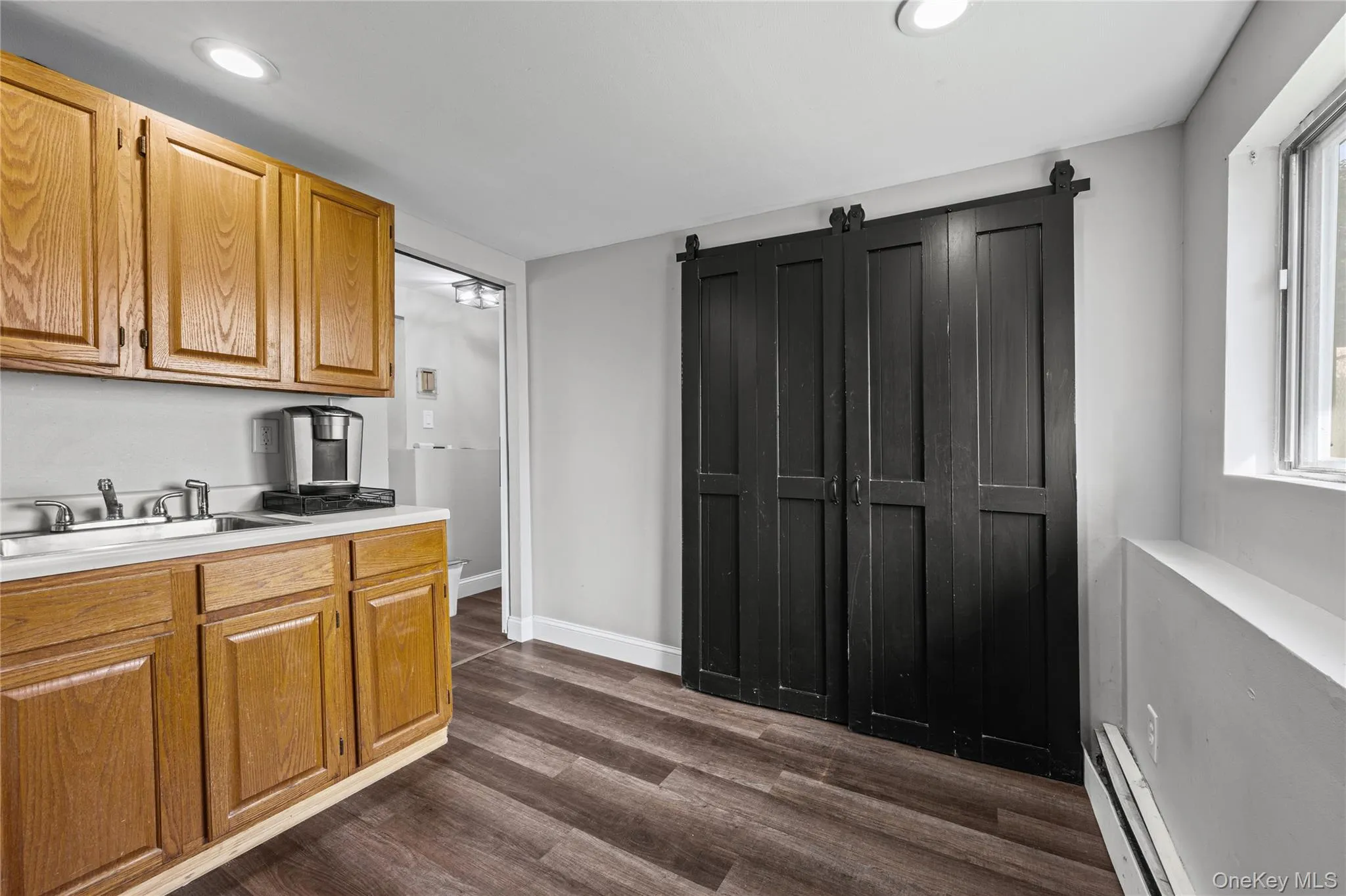 78 Circle Drive, Brookhaven, NY, 3 Bedrooms Bedrooms, 7 Rooms Rooms,2 BathroomsBathrooms,Residential,For Rent,Circle,0,1031788 78 Circle Drive, Brookhaven, NY, 3 Bedrooms Bedrooms, 7 Rooms Rooms,2 BathroomsBathrooms,Residential,For Rent,Circle,0,1031788