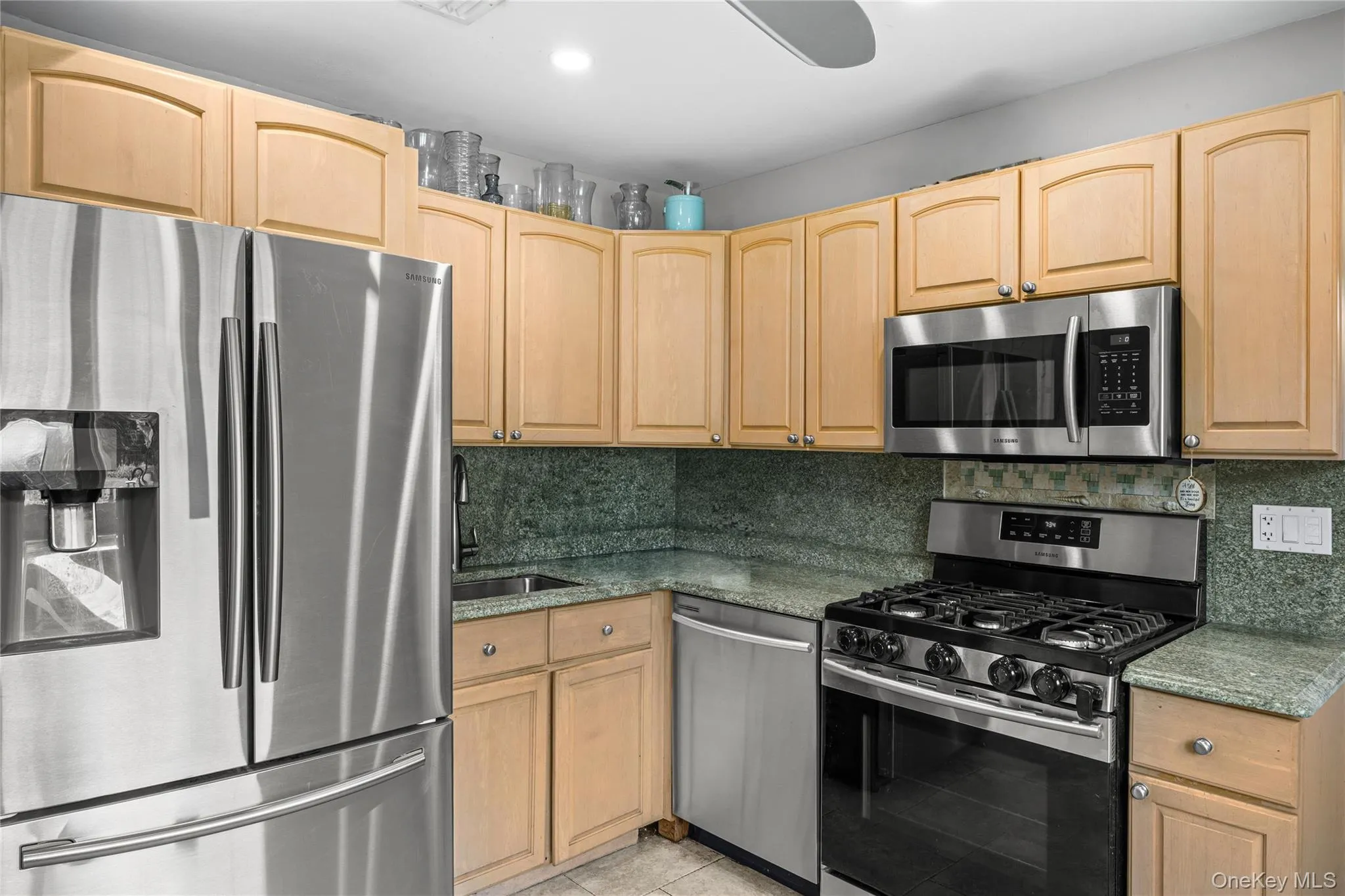 78 Circle Drive, Brookhaven, NY, 3 Bedrooms Bedrooms, 7 Rooms Rooms,2 BathroomsBathrooms,Residential,For Rent,Circle,0,1031788 78 Circle Drive, Brookhaven, NY, 3 Bedrooms Bedrooms, 7 Rooms Rooms,2 BathroomsBathrooms,Residential,For Rent,Circle,0,1031788