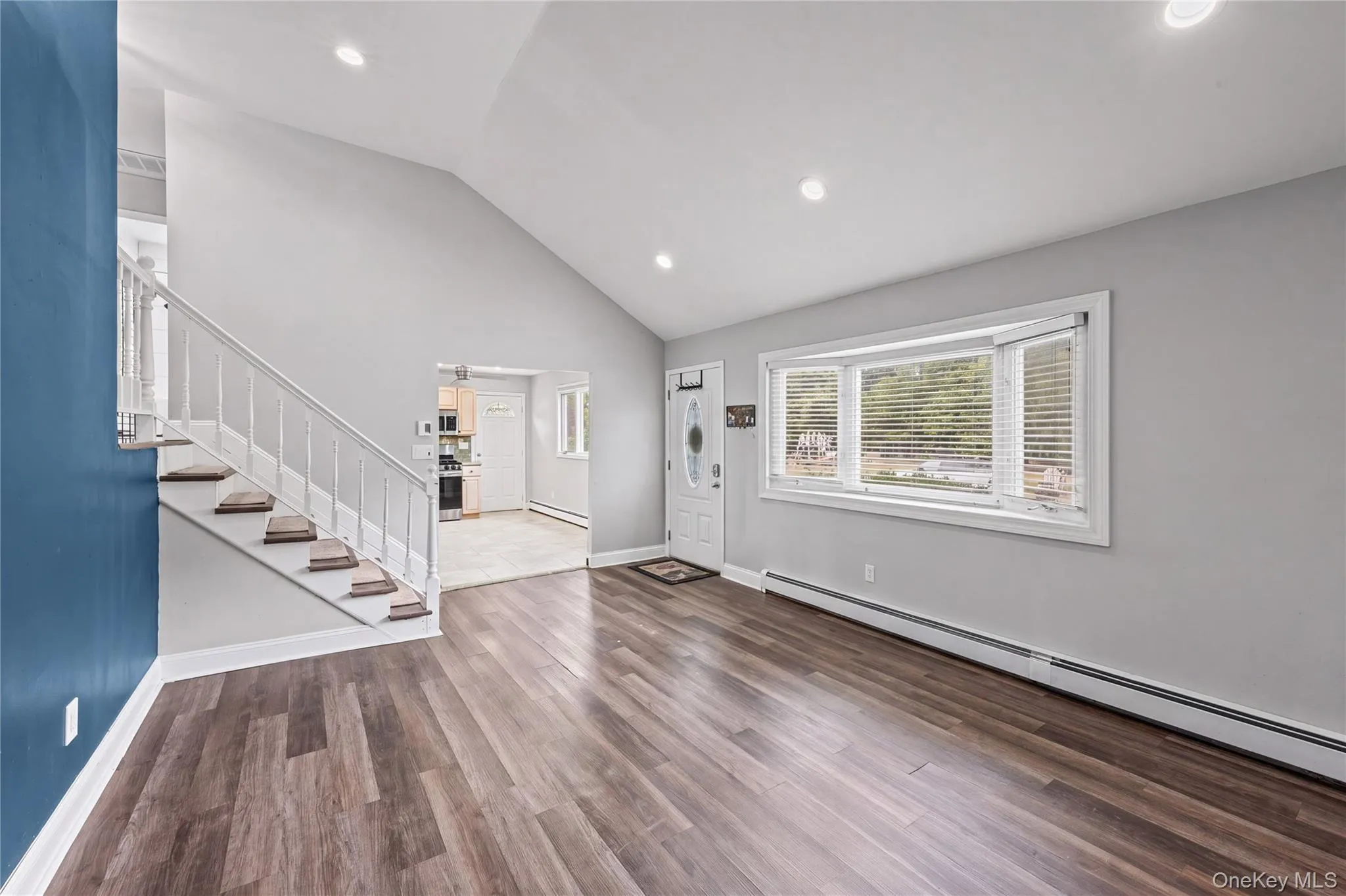 78 Circle Drive, Brookhaven, NY, 3 Bedrooms Bedrooms, 7 Rooms Rooms,2 BathroomsBathrooms,Residential,For Rent,Circle,0,1031788 78 Circle Drive, Brookhaven, NY, 3 Bedrooms Bedrooms, 7 Rooms Rooms,2 BathroomsBathrooms,Residential,For Rent,Circle,0,1031788