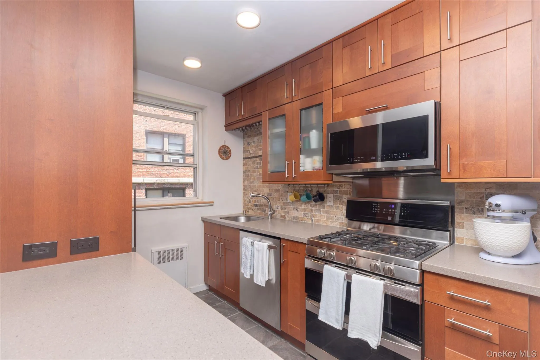 12 Westchester Avenue, White Plains, NY, 1 Bedroom Bedrooms, 4 Rooms Rooms,1 BathroomBathrooms,Residential,For Rent,Westchester,0,1031789 12 Westchester Avenue, White Plains, NY, 1 Bedroom Bedrooms, 4 Rooms Rooms,1 BathroomBathrooms,Residential,For Rent,Westchester,0,1031789