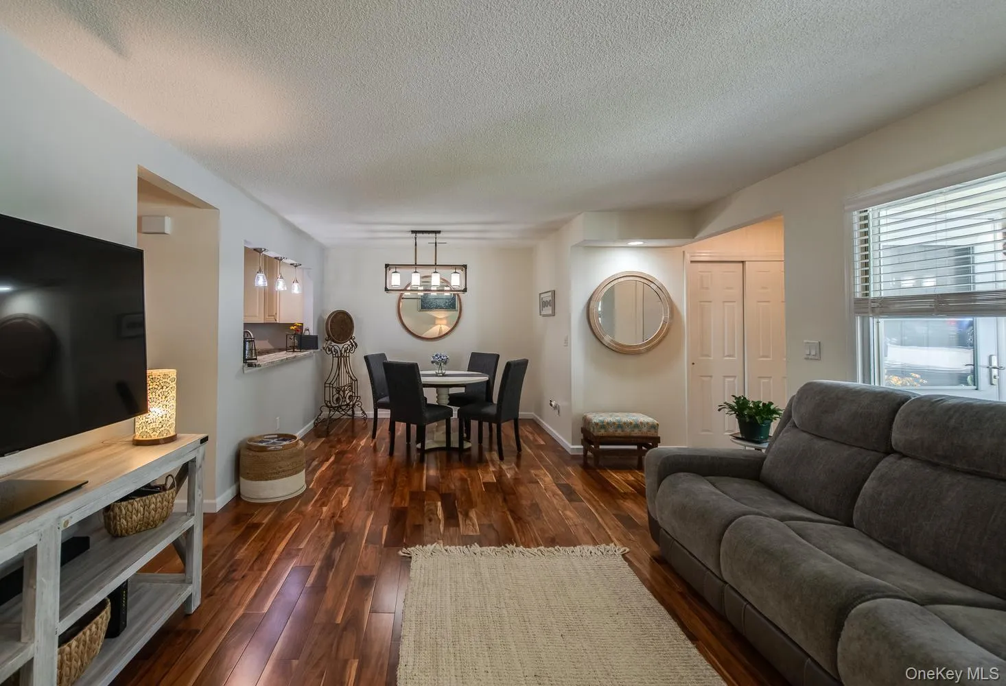 6 Burnham Court, Fishkill, NY, 1 Bedroom Bedrooms, 5 Rooms Rooms,1 BathroomBathrooms,Residential,For Rent,Burnham,0,1031791 6 Burnham Court, Fishkill, NY, 1 Bedroom Bedrooms, 5 Rooms Rooms,1 BathroomBathrooms,Residential,For Rent,Burnham,0,1031791