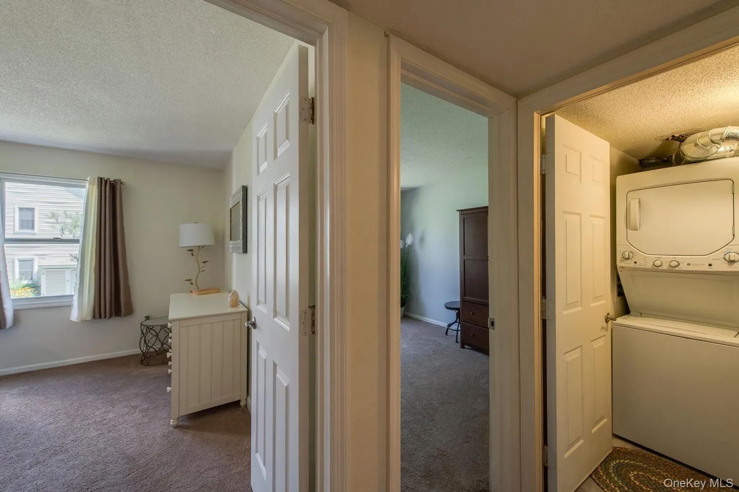 6 Burnham Court, Fishkill, NY, 1 Bedroom Bedrooms, 5 Rooms Rooms,1 BathroomBathrooms,Residential,For Rent,Burnham,0,1031791 6 Burnham Court, Fishkill, NY, 1 Bedroom Bedrooms, 5 Rooms Rooms,1 BathroomBathrooms,Residential,For Rent,Burnham,0,1031791