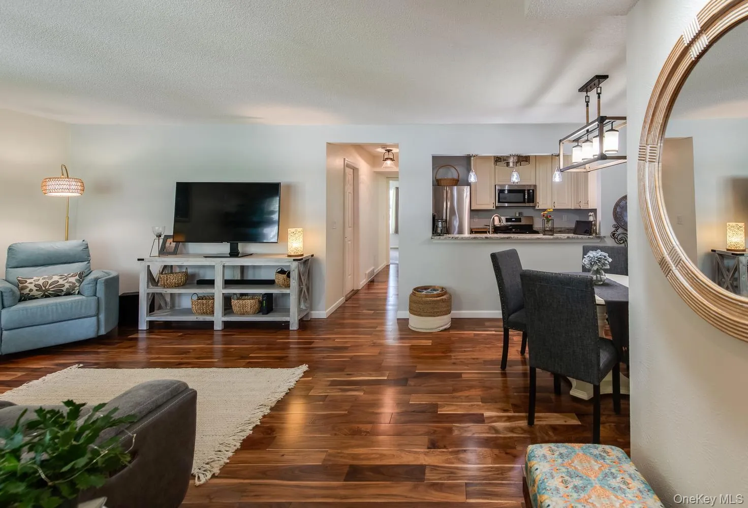 6 Burnham Court, Fishkill, NY, 1 Bedroom Bedrooms, 5 Rooms Rooms,1 BathroomBathrooms,Residential,For Rent,Burnham,0,1031791 6 Burnham Court, Fishkill, NY, 1 Bedroom Bedrooms, 5 Rooms Rooms,1 BathroomBathrooms,Residential,For Rent,Burnham,0,1031791