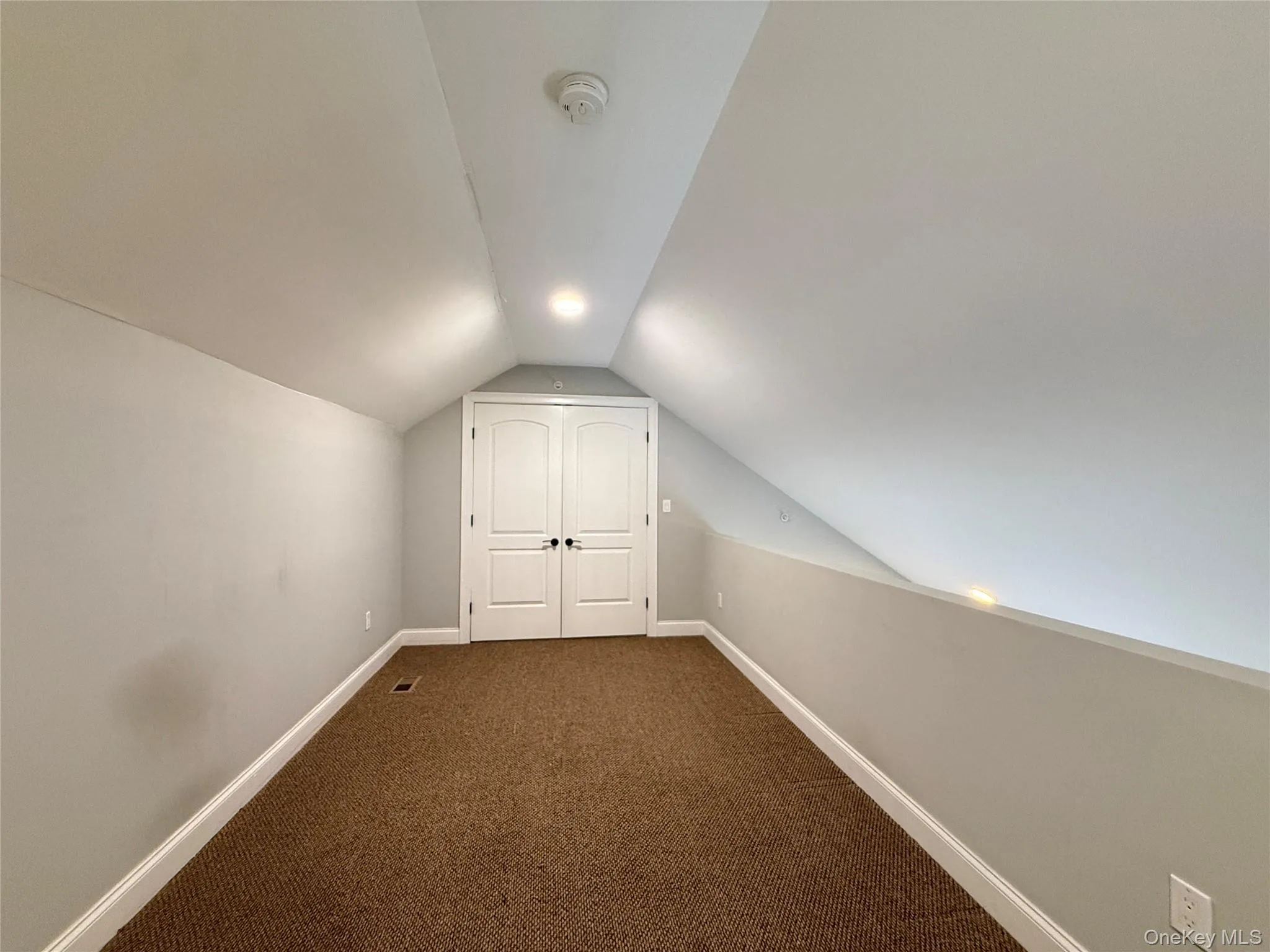 318 Cross Street, North Hempstead, NY, 2 Bedrooms Bedrooms, 7 Rooms Rooms,2 BathroomsBathrooms,Residential,For Rent,Cross,0,1031798 318 Cross Street, North Hempstead, NY, 2 Bedrooms Bedrooms, 7 Rooms Rooms,2 BathroomsBathrooms,Residential,For Rent,Cross,0,1031798
