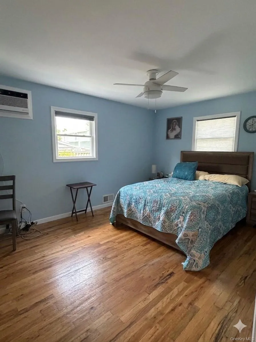 82 Hollywood Avenue, Babylon, NY, 4 Bedrooms Bedrooms, 7 Rooms Rooms,1 BathroomBathrooms,Residential Lease,For Rent,Hollywood,0,1031800 82 Hollywood Avenue, Babylon, NY, 4 Bedrooms Bedrooms, 7 Rooms Rooms,1 BathroomBathrooms,Residential Lease,For Rent,Hollywood,0,1031800