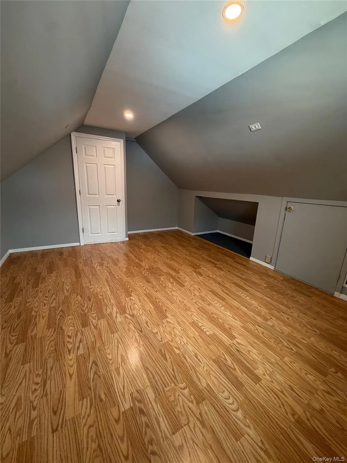82 Hollywood Avenue, Babylon, NY, 4 Bedrooms Bedrooms, 7 Rooms Rooms,1 BathroomBathrooms,Residential Lease,For Rent,Hollywood,0,1031800 82 Hollywood Avenue, Babylon, NY, 4 Bedrooms Bedrooms, 7 Rooms Rooms,1 BathroomBathrooms,Residential Lease,For Rent,Hollywood,0,1031800