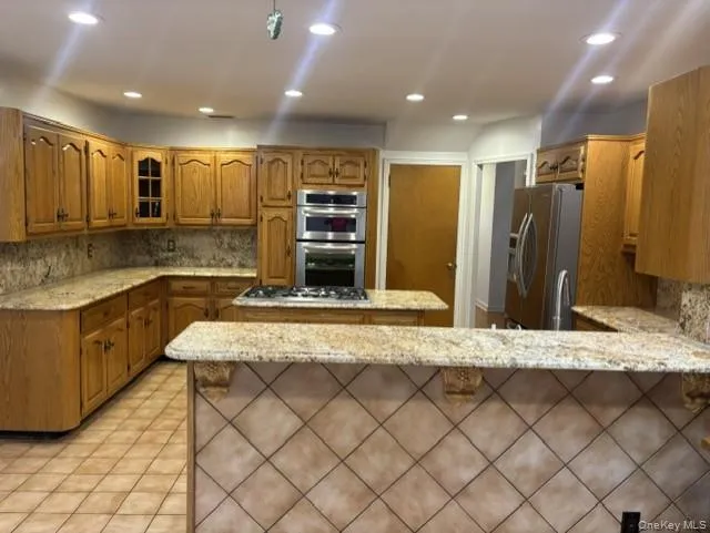 126 Hillside Avenue, North Hempstead, NY, 4 Bedrooms Bedrooms, 8 Rooms Rooms,2 BathroomsBathrooms,Residential Lease,For Rent,Hillside,0,1031806 126 Hillside Avenue, North Hempstead, NY, 4 Bedrooms Bedrooms, 8 Rooms Rooms,2 BathroomsBathrooms,Residential Lease,For Rent,Hillside,0,1031806