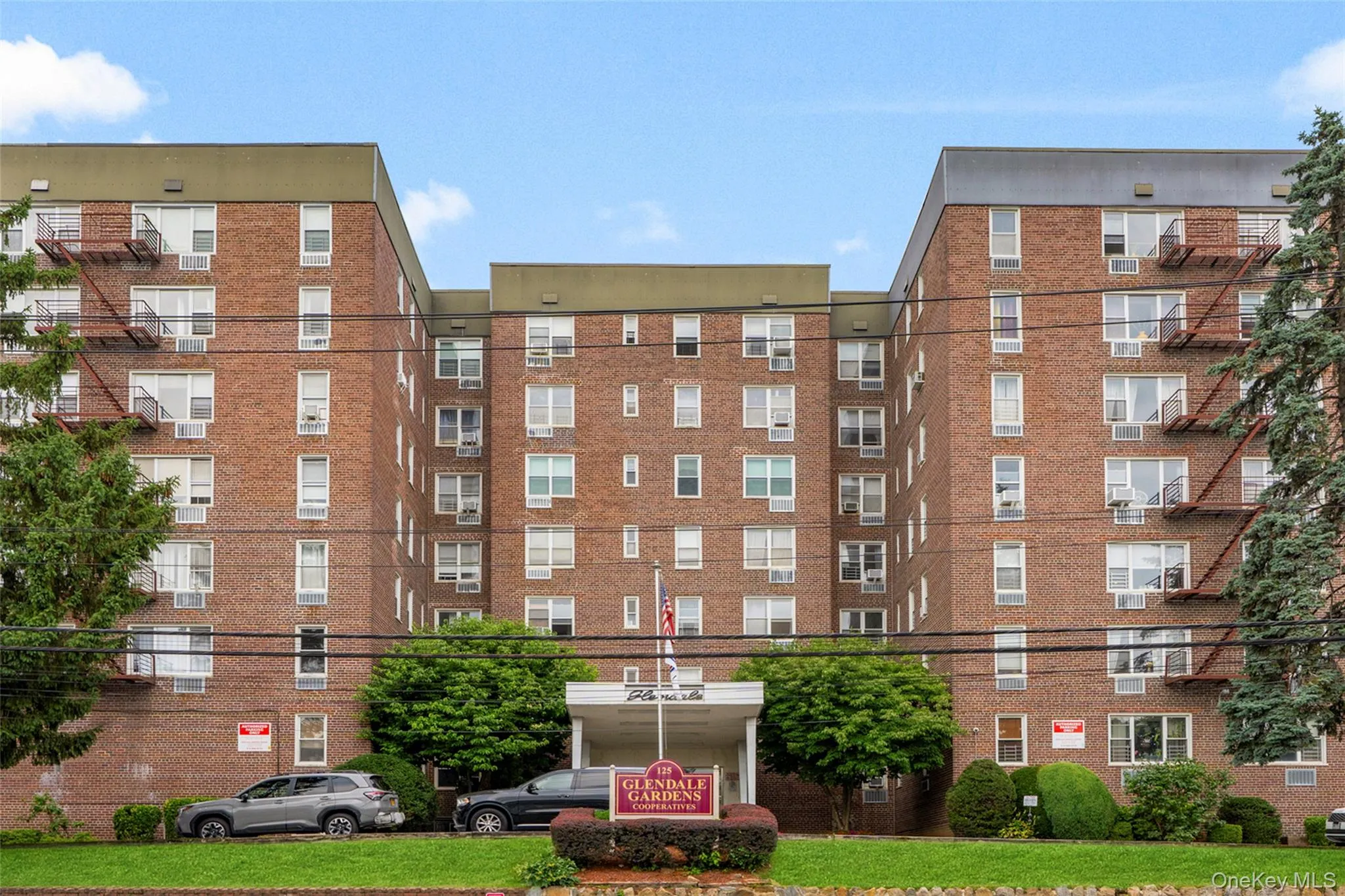 125 Bronx River Road, Yonkers, NY, 3 Rooms Rooms,1 BathroomBathrooms,Residential,For Rent,Bronx River,0,1031807 125 Bronx River Road, Yonkers, NY, 3 Rooms Rooms,1 BathroomBathrooms,Residential,For Rent,Bronx River,0,1031807
