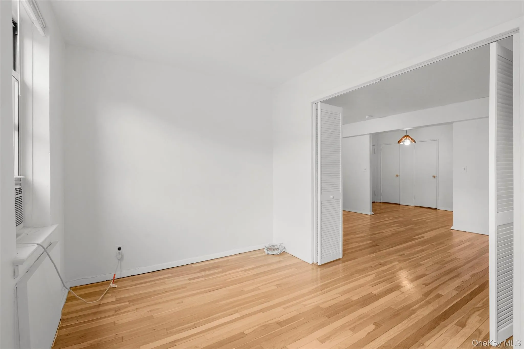 125 Bronx River Road, Yonkers, NY, 3 Rooms Rooms,1 BathroomBathrooms,Residential,For Rent,Bronx River,0,1031807 125 Bronx River Road, Yonkers, NY, 3 Rooms Rooms,1 BathroomBathrooms,Residential,For Rent,Bronx River,0,1031807