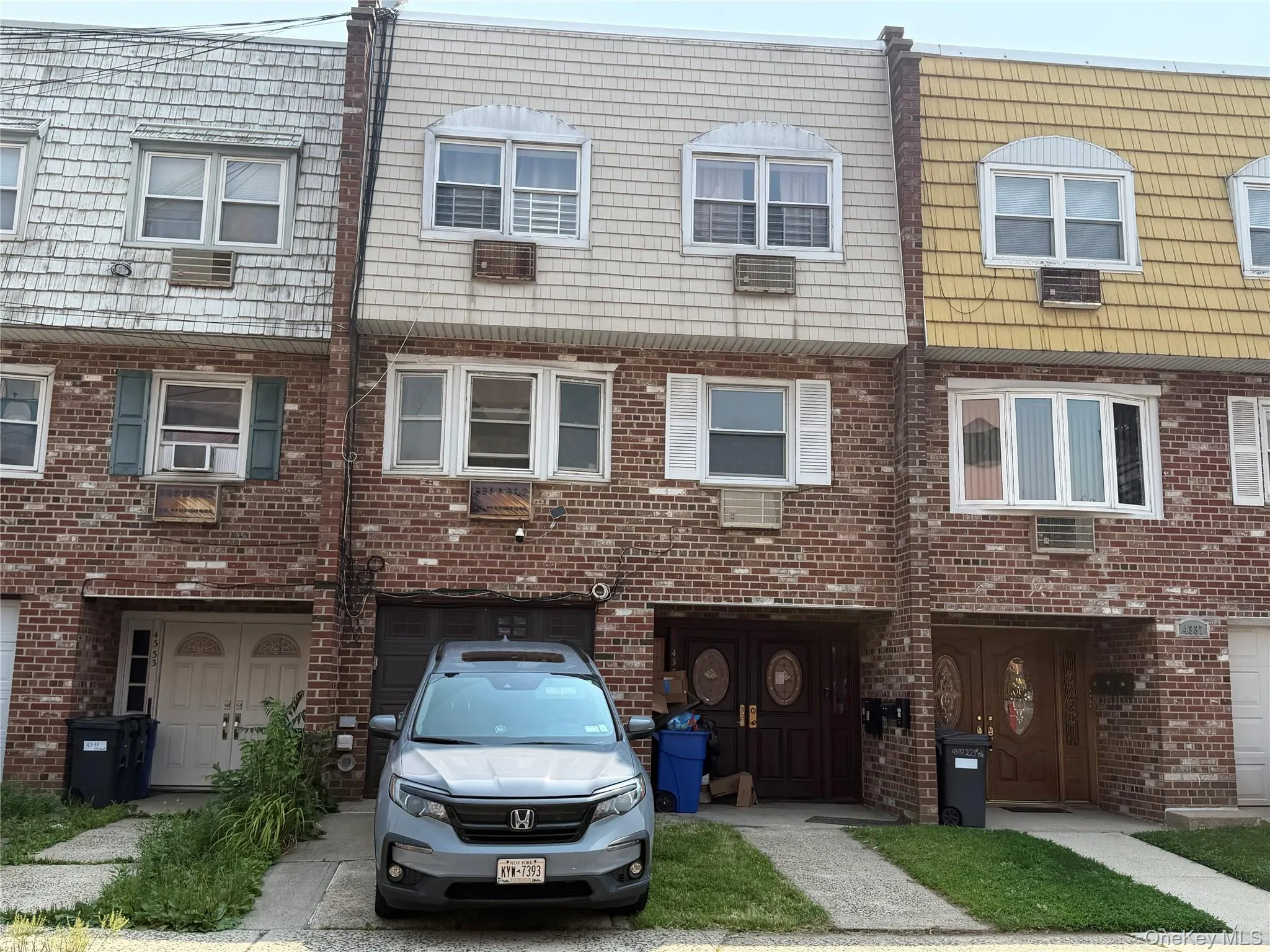 4335 223rd Street, New York, NY, 3 Bedrooms Bedrooms, 6 Rooms Rooms,2 BathroomsBathrooms,Residential Lease,For Rent,223rd,0,1031812 4335 223rd Street, New York, NY, 3 Bedrooms Bedrooms, 6 Rooms Rooms,2 BathroomsBathrooms,Residential Lease,For Rent,223rd,0,1031812