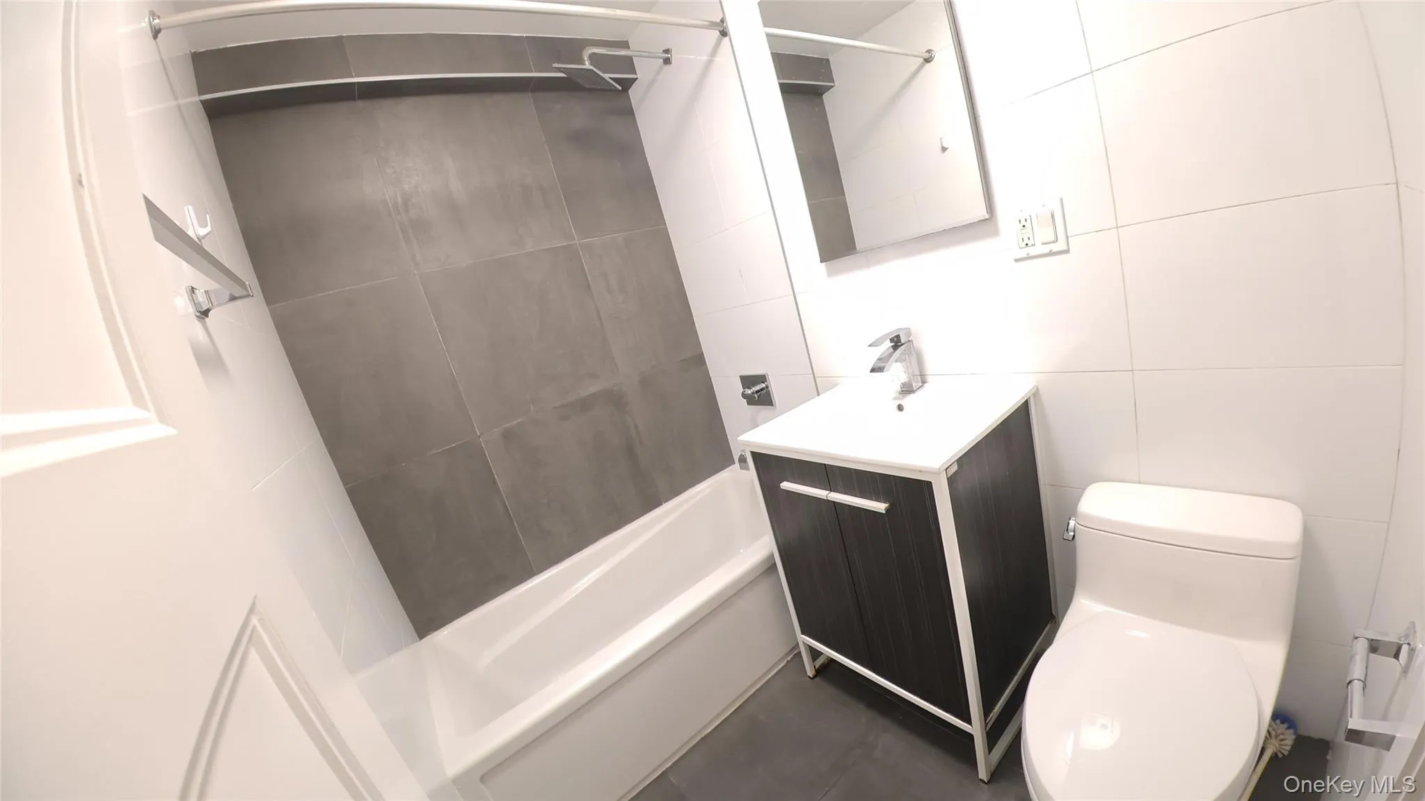 14220 Franklin Avenue, New York, NY, 2 Bedrooms Bedrooms, 5 Rooms Rooms,1 BathroomBathrooms,Residential,For Rent,Franklin,0,1031824 14220 Franklin Avenue, New York, NY, 2 Bedrooms Bedrooms, 5 Rooms Rooms,1 BathroomBathrooms,Residential,For Rent,Franklin,0,1031824