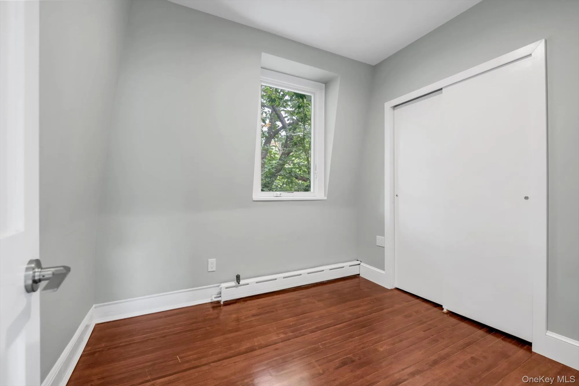 33 Central Drive, North Hempstead, NY, 1 Bedroom Bedrooms, 4 Rooms Rooms,1 BathroomBathrooms,Residential Lease,For Rent,Central,0,1031830 33 Central Drive, North Hempstead, NY, 1 Bedroom Bedrooms, 4 Rooms Rooms,1 BathroomBathrooms,Residential Lease,For Rent,Central,0,1031830