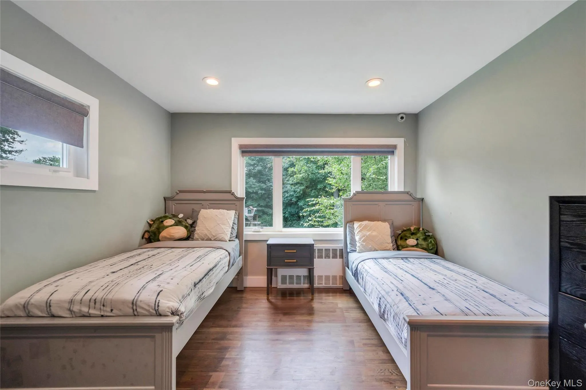 125 Hicks Lane, North Hempstead, NY, 5 Bedrooms Bedrooms, 11 Rooms Rooms,3 BathroomsBathrooms,Residential,For Rent,Hicks,0,1031832 125 Hicks Lane, North Hempstead, NY, 5 Bedrooms Bedrooms, 11 Rooms Rooms,3 BathroomsBathrooms,Residential,For Rent,Hicks,0,1031832
