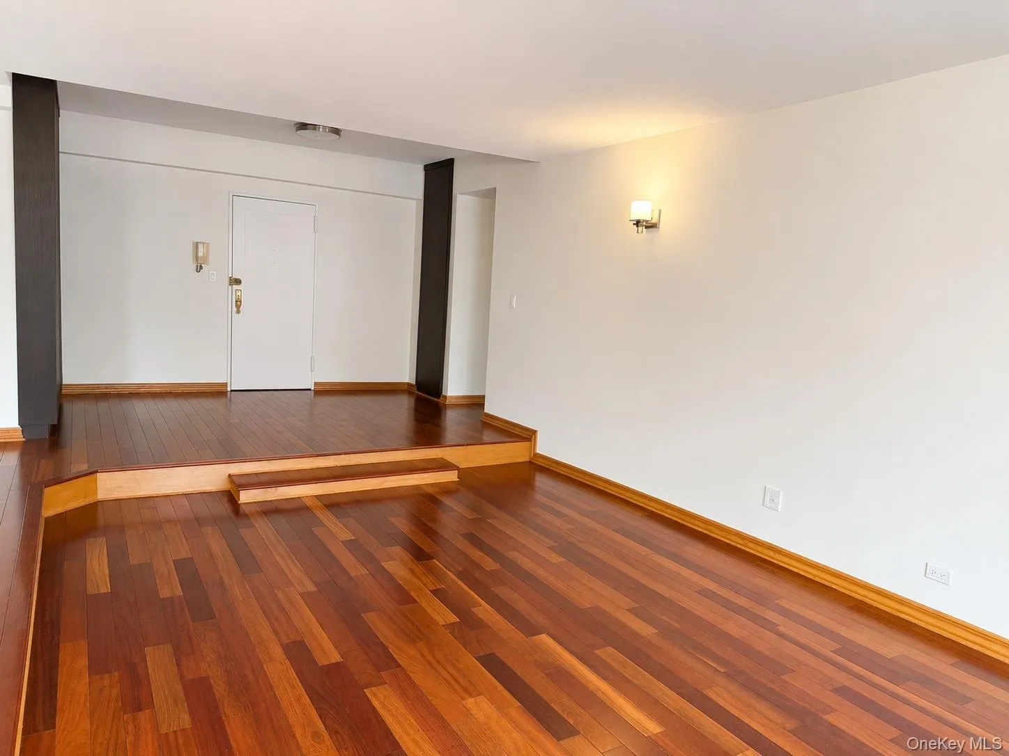 9822 63rd Dr Avenue, New York, NY, 1 Bedroom Bedrooms, 3 Rooms Rooms,1 BathroomBathrooms,Residential Lease,For Rent,63rd Dr,0,1031842 9822 63rd Dr Avenue, New York, NY, 1 Bedroom Bedrooms, 3 Rooms Rooms,1 BathroomBathrooms,Residential Lease,For Rent,63rd Dr,0,1031842