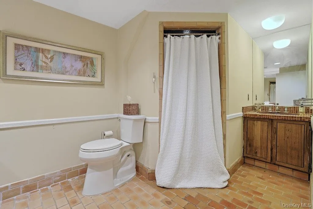 Lower level full bathroom Lower level full bathroom