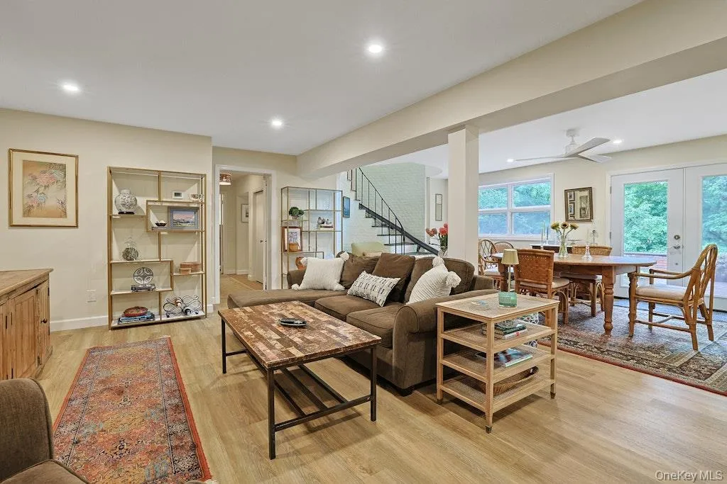 Spacious open floor plan Spacious open floor plan
