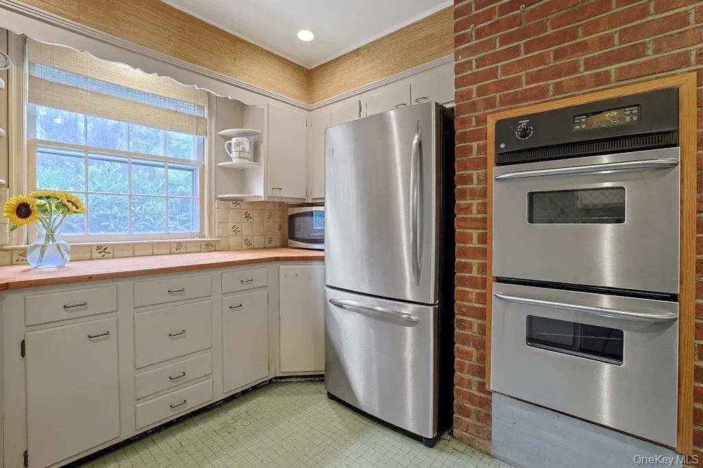 115 Whippoorwill Road, North Castle, NY, 3 Bedrooms Bedrooms, 8 Rooms Rooms,2 BathroomsBathrooms,Residential,For Rent,Whippoorwill,0,1031846 115 Whippoorwill Road, North Castle, NY, 3 Bedrooms Bedrooms, 8 Rooms Rooms,2 BathroomsBathrooms,Residential,For Rent,Whippoorwill,0,1031846