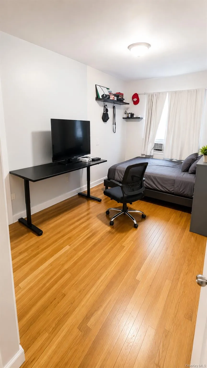 9206 242nd Street, New York, NY, 3 Bedrooms Bedrooms, 6 Rooms Rooms,2 BathroomsBathrooms,Residential Lease,For Rent,242nd,0,1031853 9206 242nd Street, New York, NY, 3 Bedrooms Bedrooms, 6 Rooms Rooms,2 BathroomsBathrooms,Residential Lease,For Rent,242nd,0,1031853