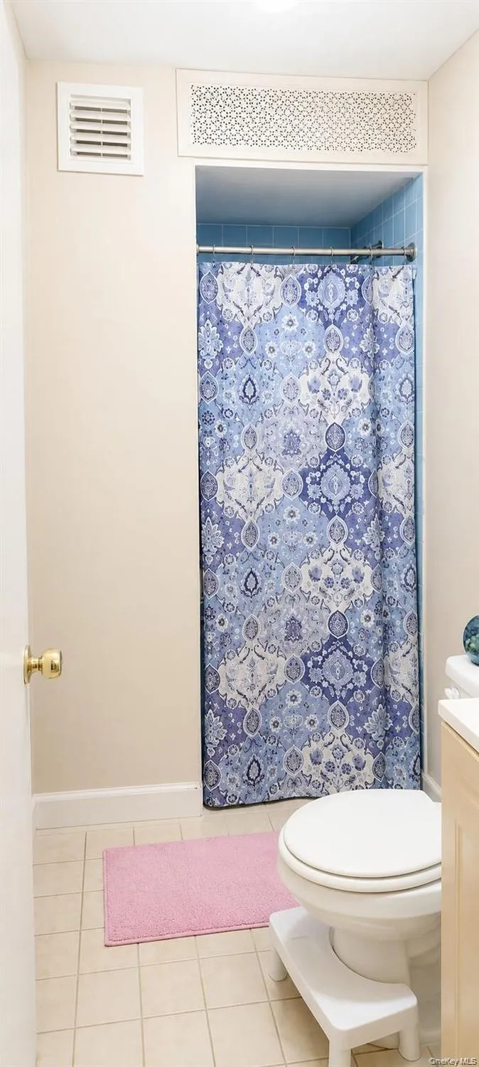 9206 242nd Street, New York, NY , With , 3 Bedroom , and , 6 Room , 2 Bathroom , For , Residential Lease , For Rent , 1031853 , MLSID,1031853 9206 242nd Street, New York, NY , With , 3 Bedroom , and , 6 Room , 2 Bathroom , For , Residential Lease , For Rent , 1031853 , MLSID,1031853