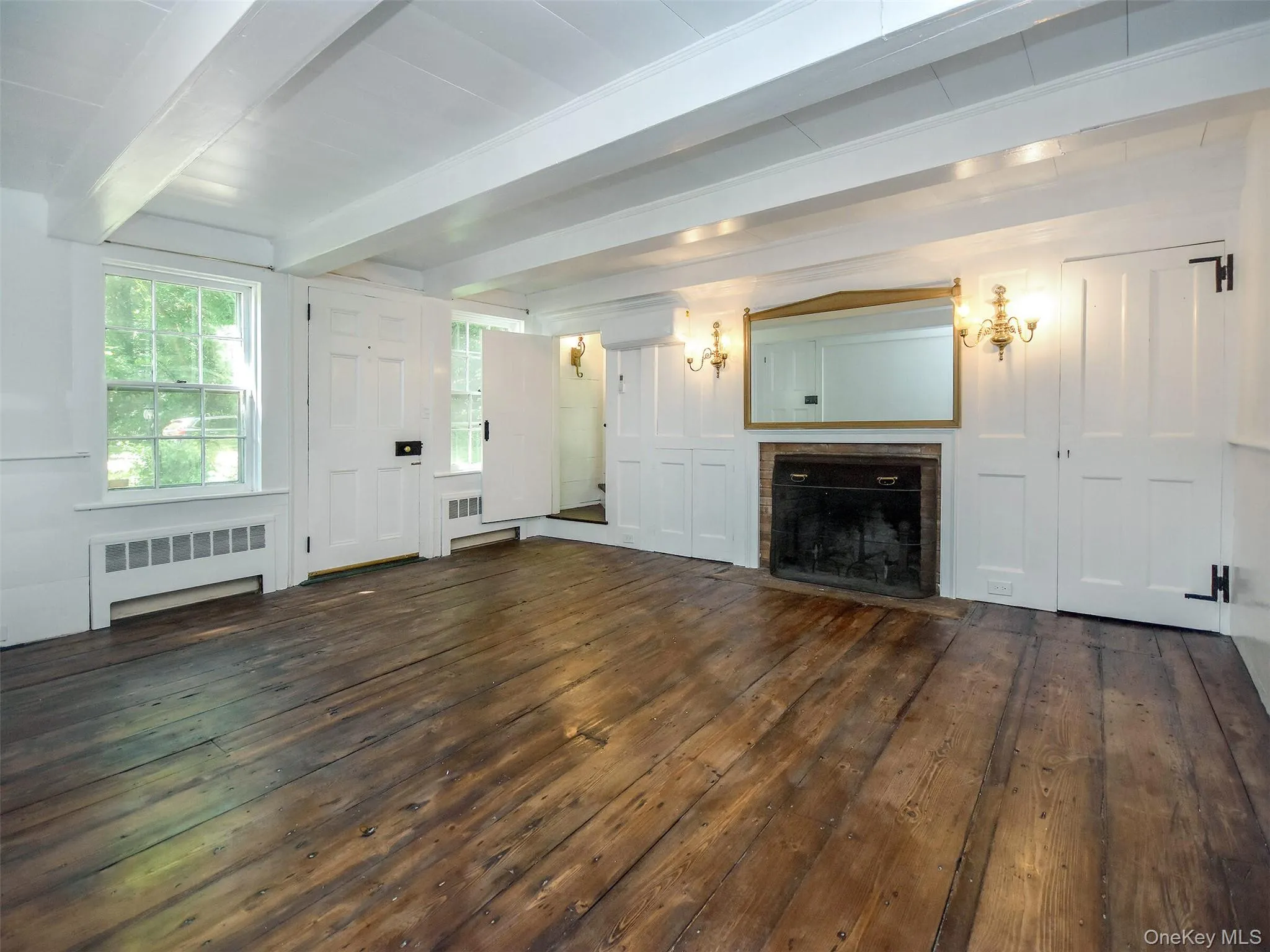 150 Main Street, North Hempstead, NY, 3 Bedrooms Bedrooms, 8 Rooms Rooms,3 BathroomsBathrooms,Residential Lease,For Rent,Main,0,1031854 150 Main Street, North Hempstead, NY, 3 Bedrooms Bedrooms, 8 Rooms Rooms,3 BathroomsBathrooms,Residential Lease,For Rent,Main,0,1031854