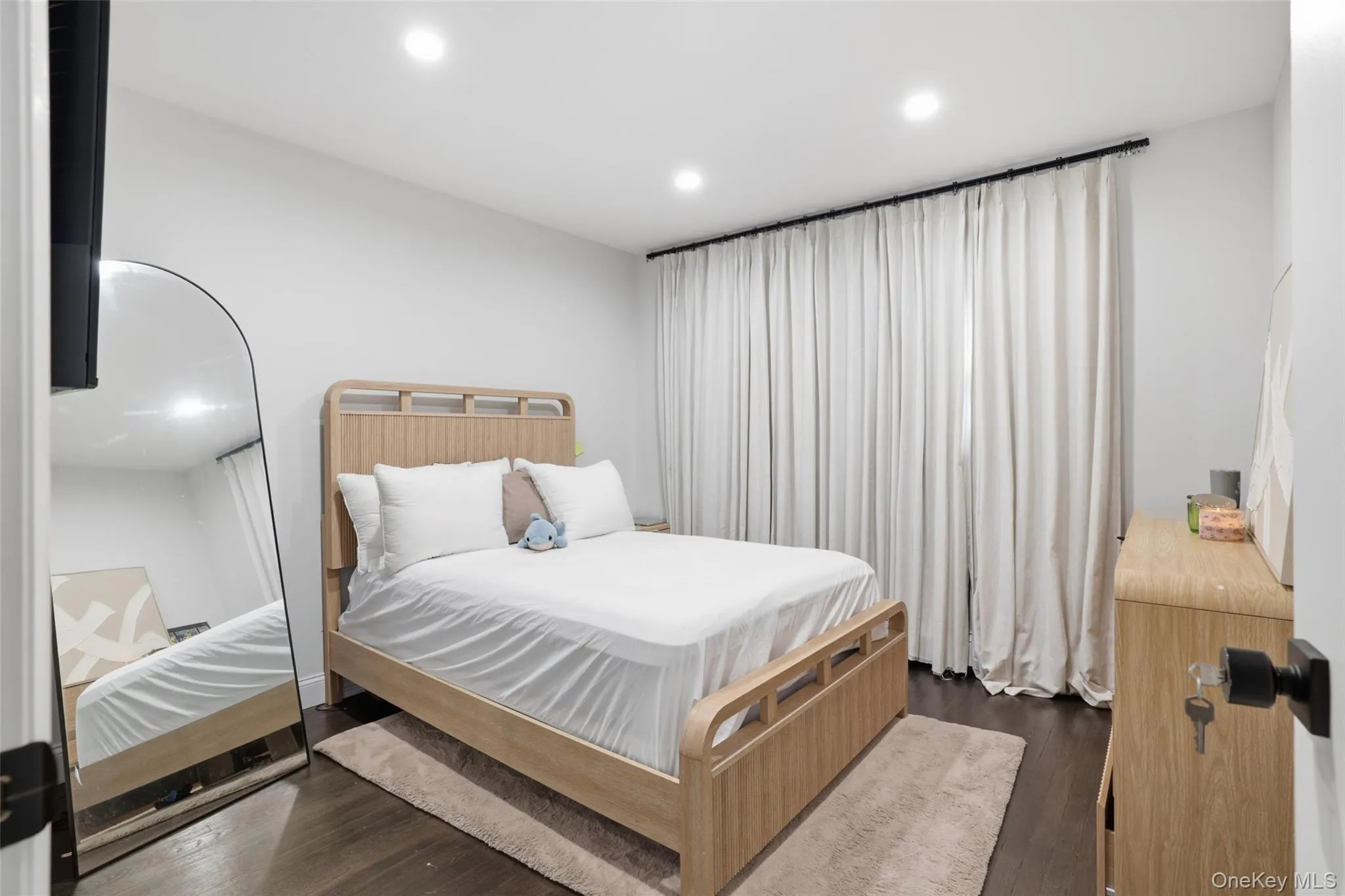 308 Hancock Street, Islip, NY, 3 Bedrooms Bedrooms, 6 Rooms Rooms,2 BathroomsBathrooms,Residential,For Rent,Hancock,0,1031860 308 Hancock Street, Islip, NY, 3 Bedrooms Bedrooms, 6 Rooms Rooms,2 BathroomsBathrooms,Residential,For Rent,Hancock,0,1031860