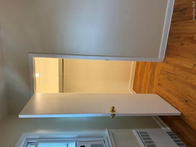 Bedroom 1 w. Walk-in Closet Bedroom 1 w. Walk-in Closet