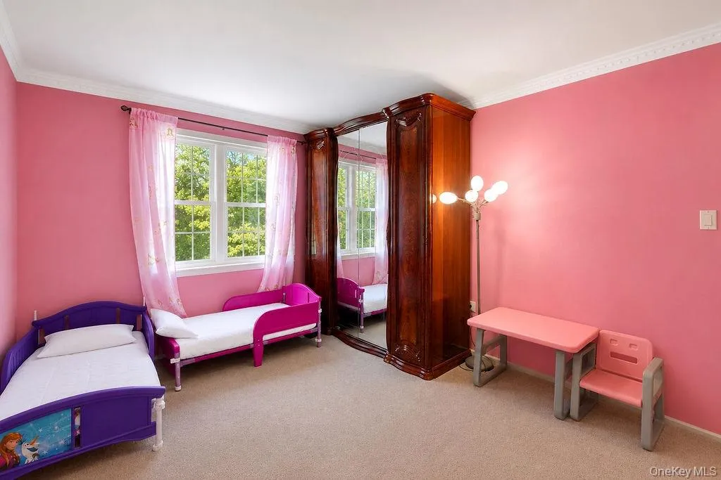 9910 60th Avenue, New York, NY, 2 Bedrooms Bedrooms, 8 Rooms Rooms,1 BathroomBathrooms,Residential,For Rent,60th,0,1031869 9910 60th Avenue, New York, NY, 2 Bedrooms Bedrooms, 8 Rooms Rooms,1 BathroomBathrooms,Residential,For Rent,60th,0,1031869