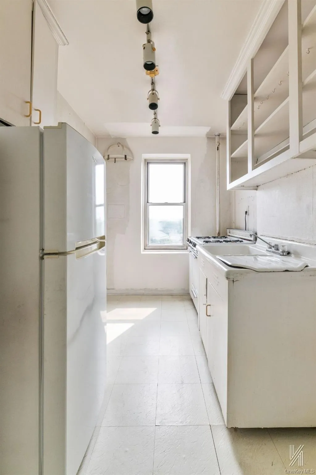34-41 85th Street, New York, NY, 2 Bedrooms Bedrooms, 5 Rooms Rooms,1 BathroomBathrooms,Residential,For Rent,85th,0,1031870 34-41 85th Street, New York, NY, 2 Bedrooms Bedrooms, 5 Rooms Rooms,1 BathroomBathrooms,Residential,For Rent,85th,0,1031870