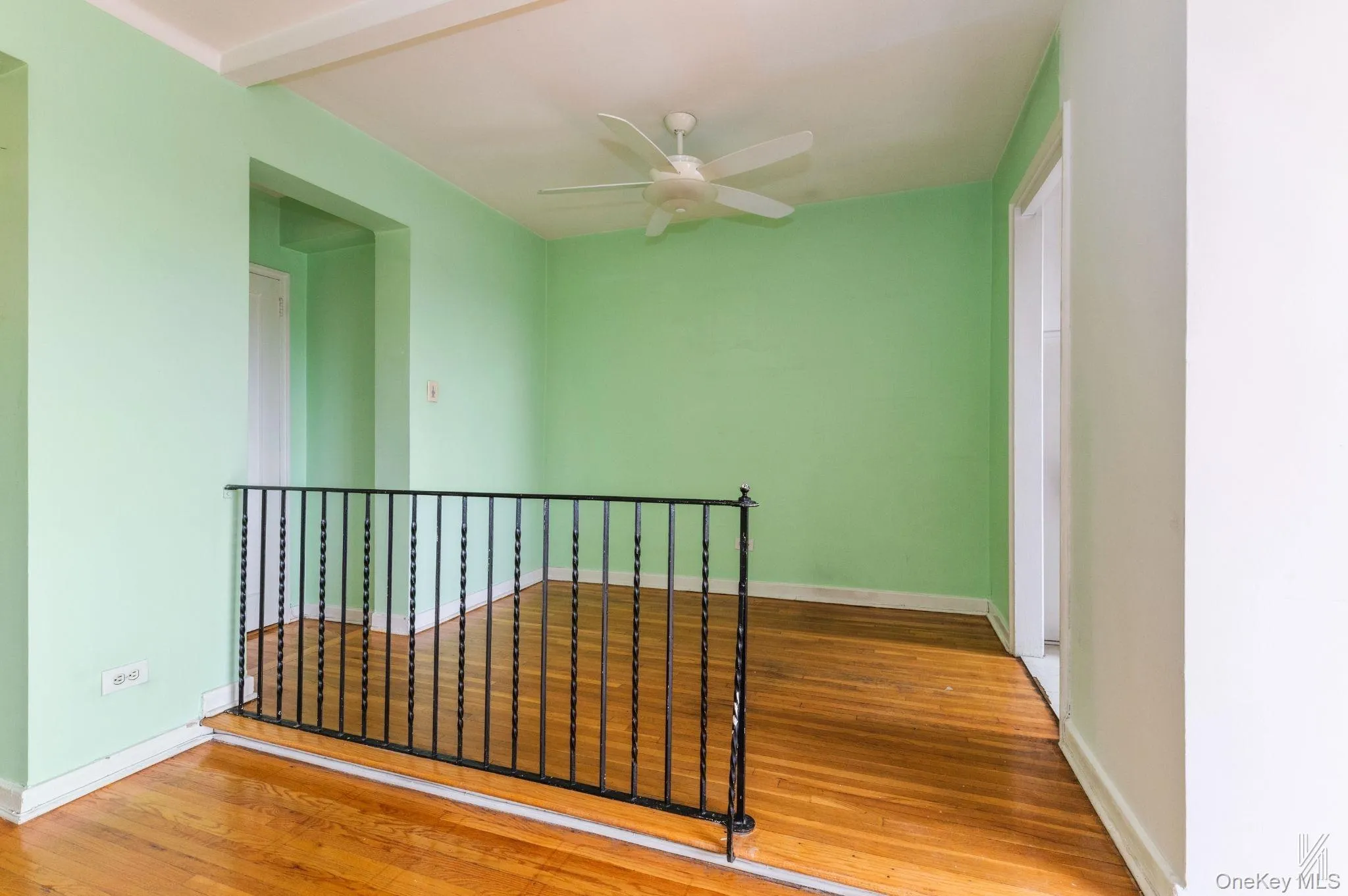 34-41 85th Street, New York, NY, 2 Bedrooms Bedrooms, 5 Rooms Rooms,1 BathroomBathrooms,Residential,For Rent,85th,0,1031870 34-41 85th Street, New York, NY, 2 Bedrooms Bedrooms, 5 Rooms Rooms,1 BathroomBathrooms,Residential,For Rent,85th,0,1031870